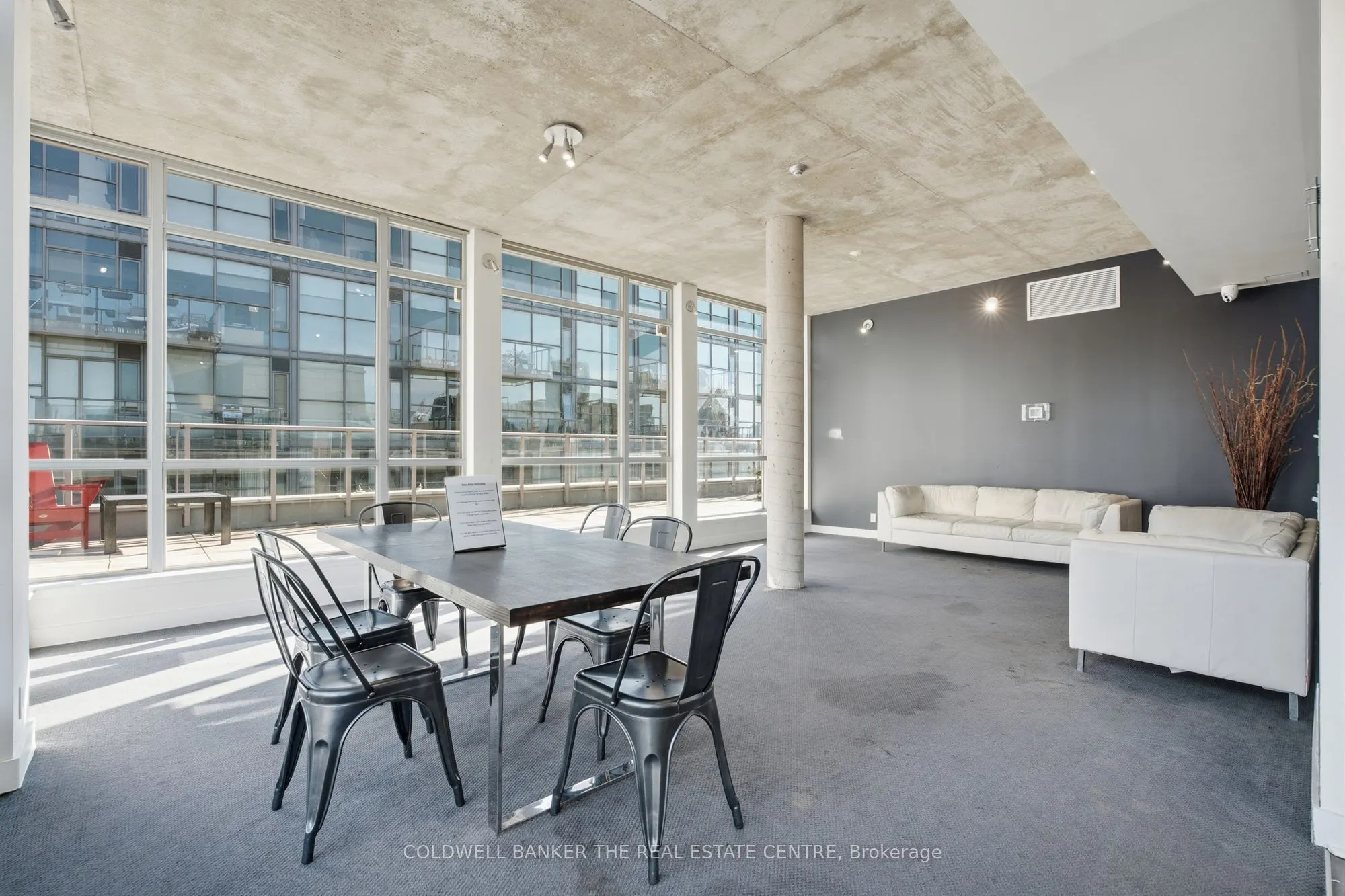 36 Charlotte Street #501