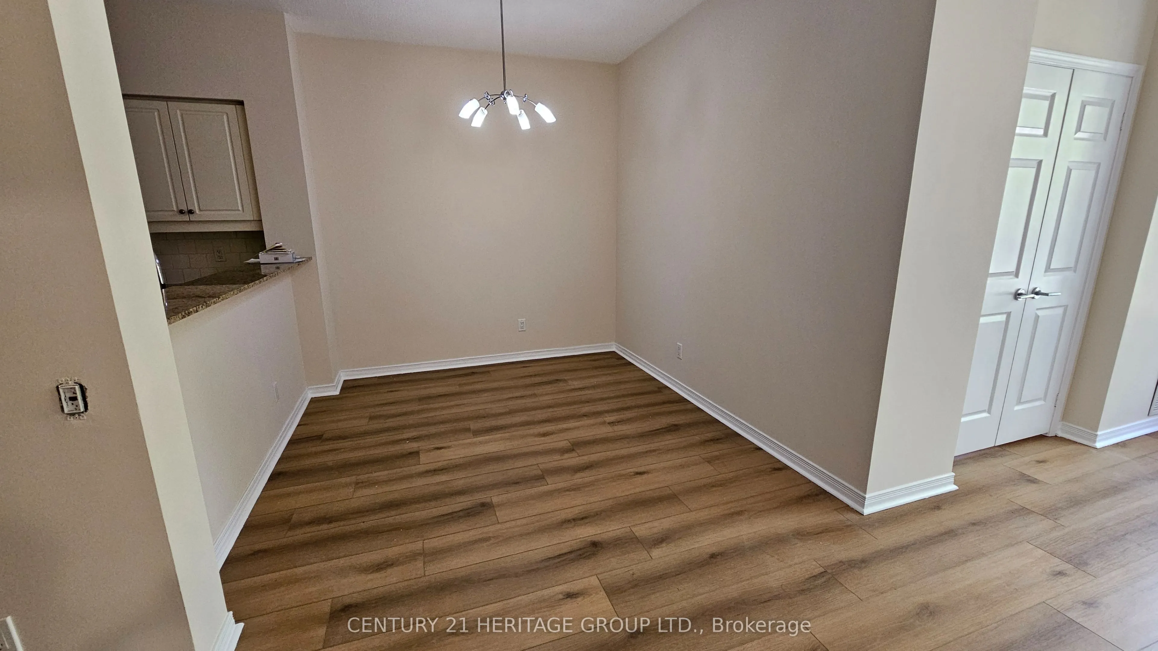 451 Rosewell Avenue #202