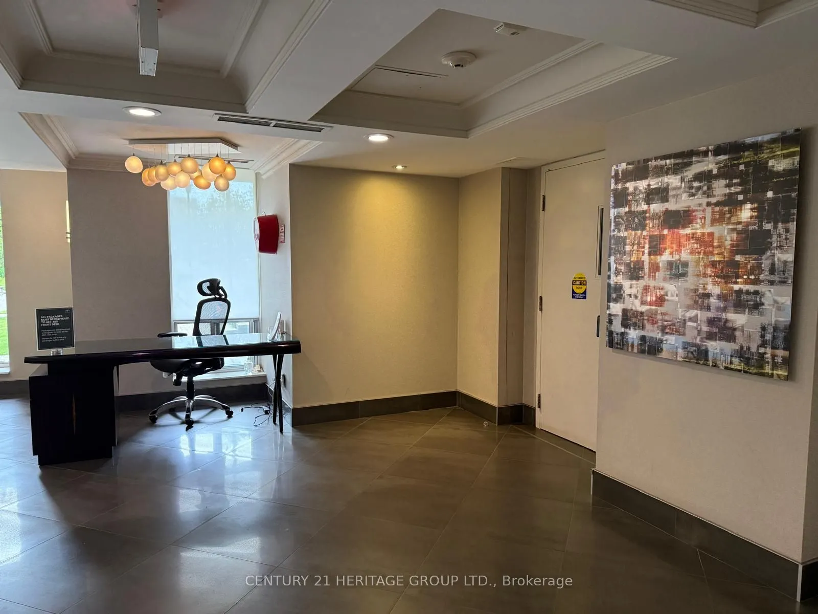 451 Rosewell Avenue #202