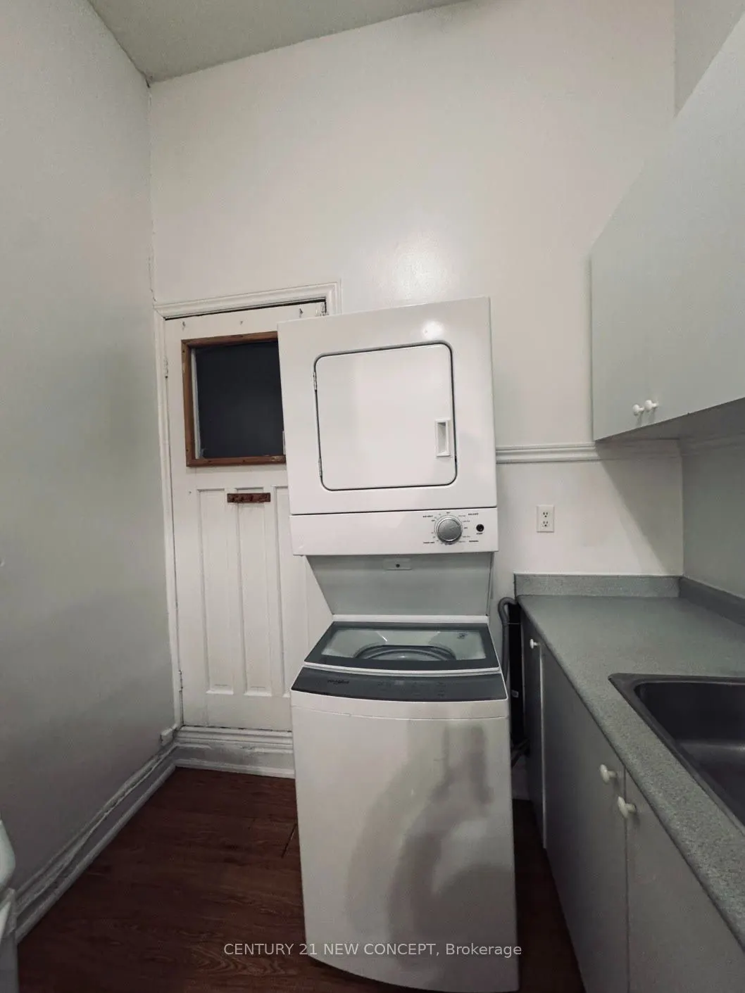 585 Parliament Street #Upper Level