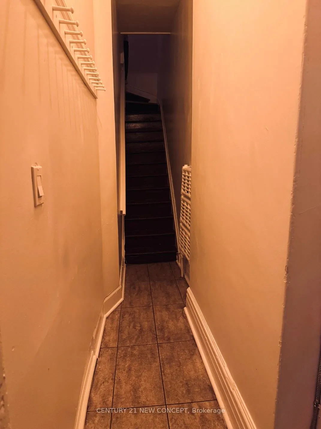 585 Parliament Street #Upper Level