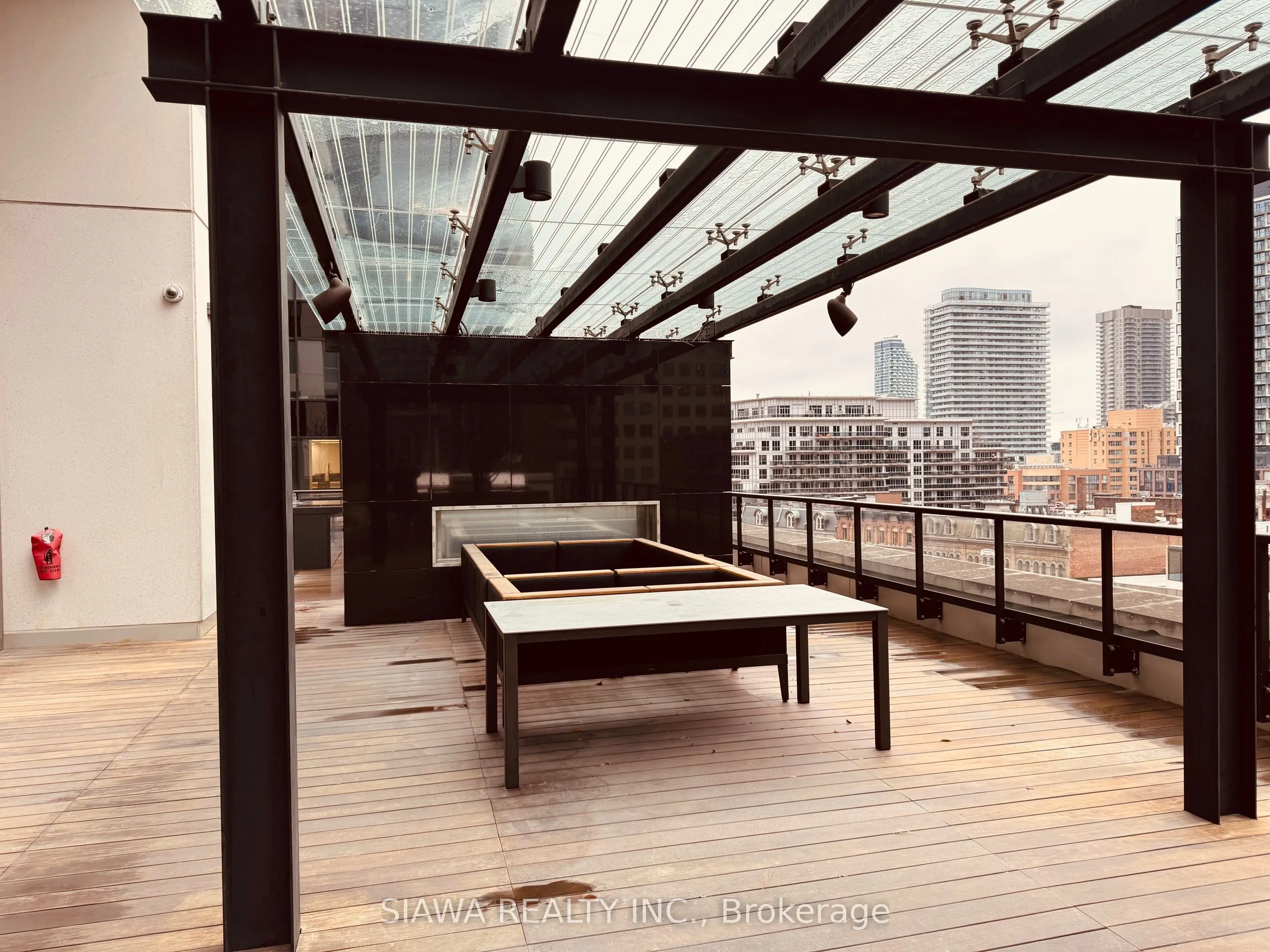 88 Scott Street #1707