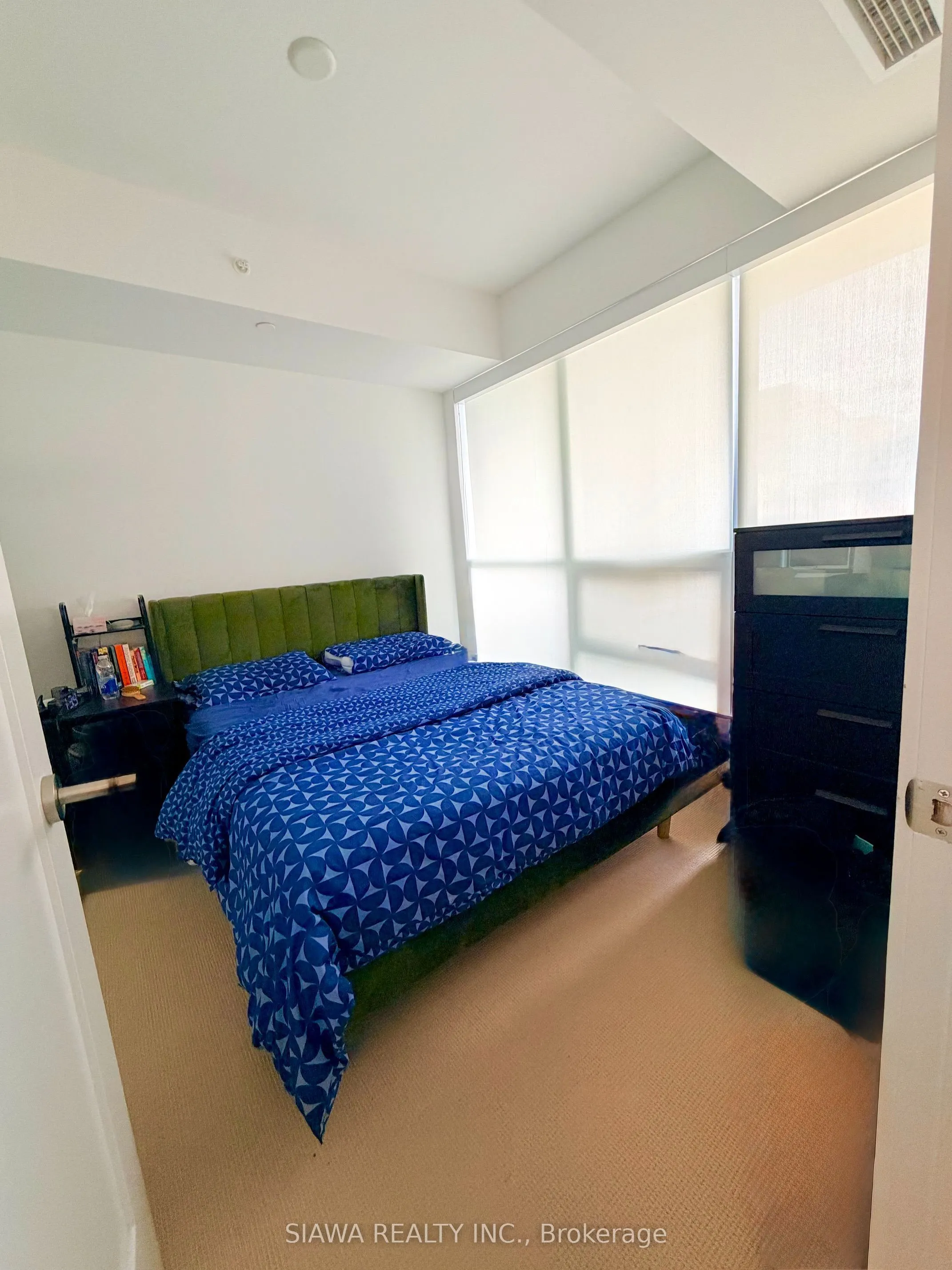 88 Scott Street #1707