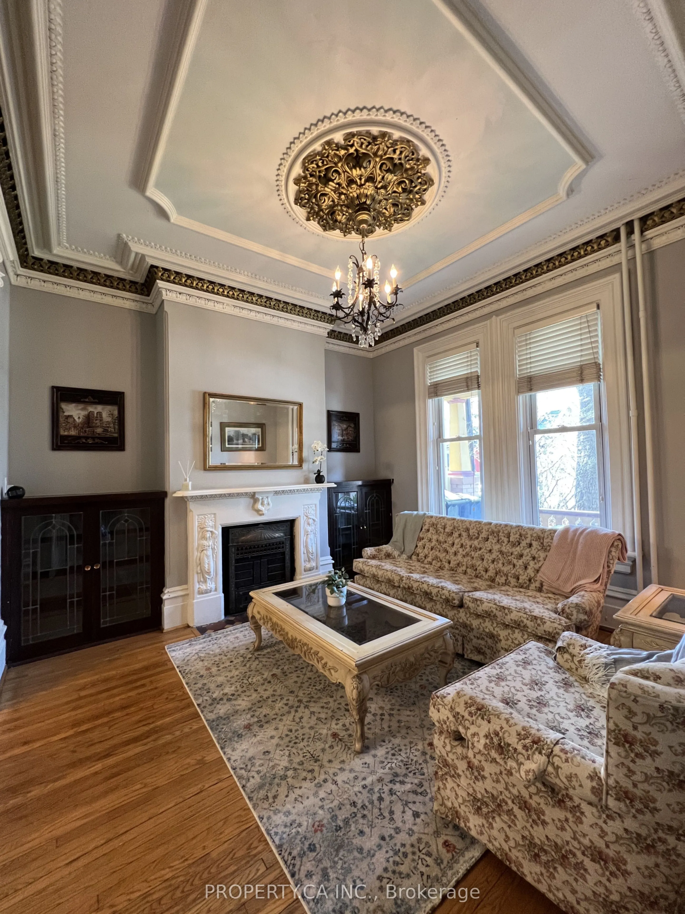 29 Lippincott Street