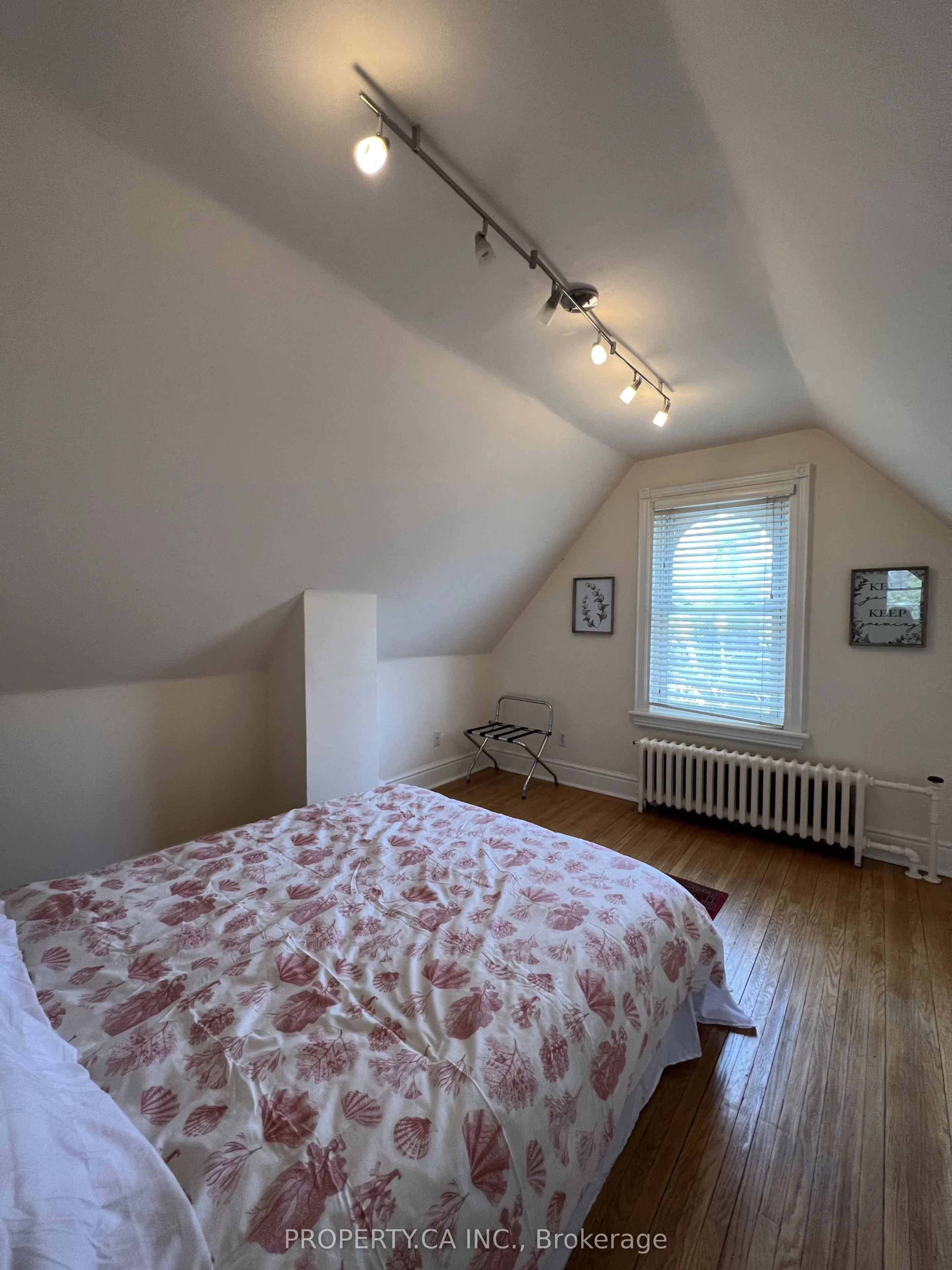 29 Lippincott Street