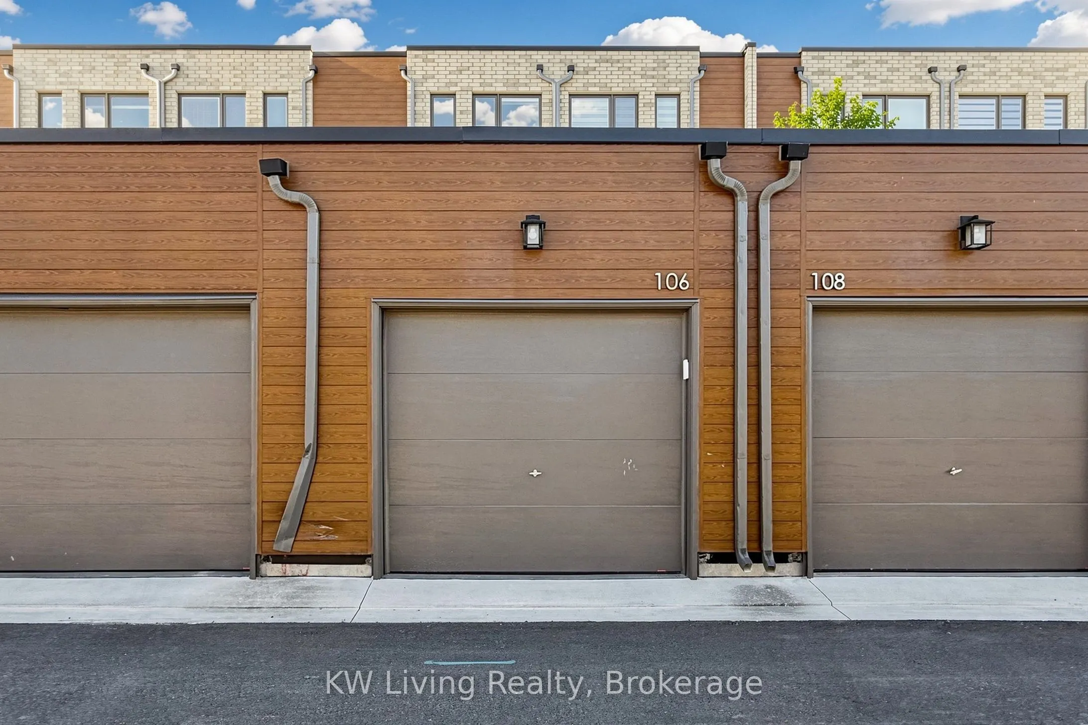 106 Green Gardens Boulevard #Upper