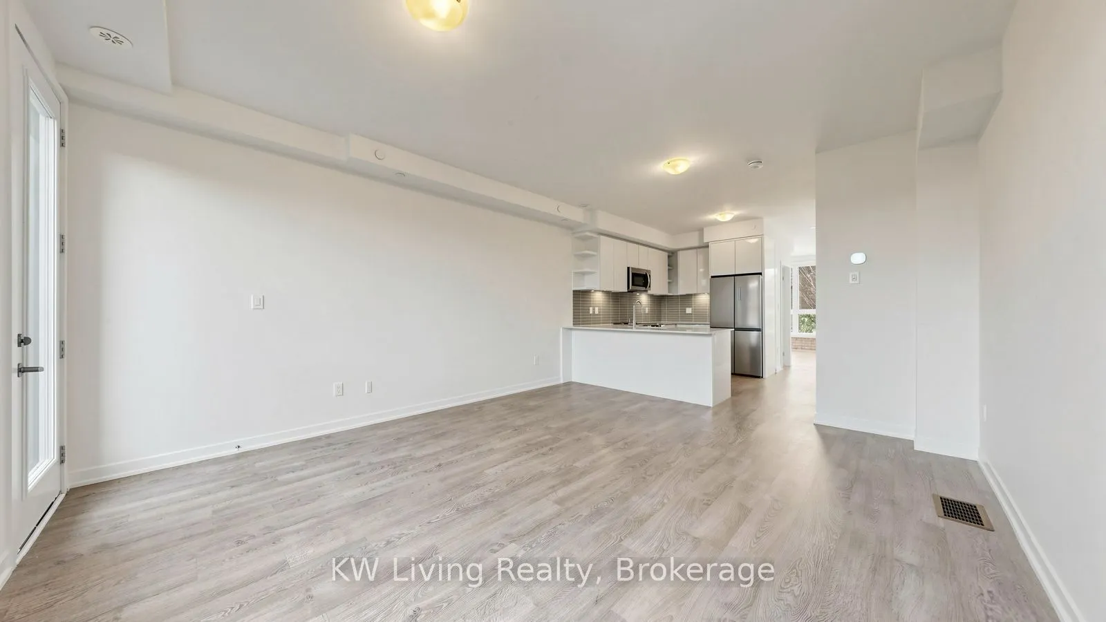 106 Green Gardens Boulevard #Upper