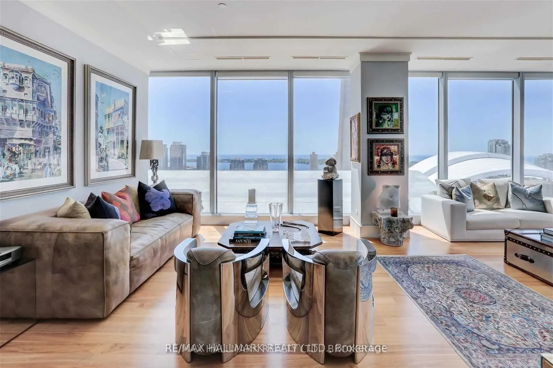183 Wellington Street W #2306