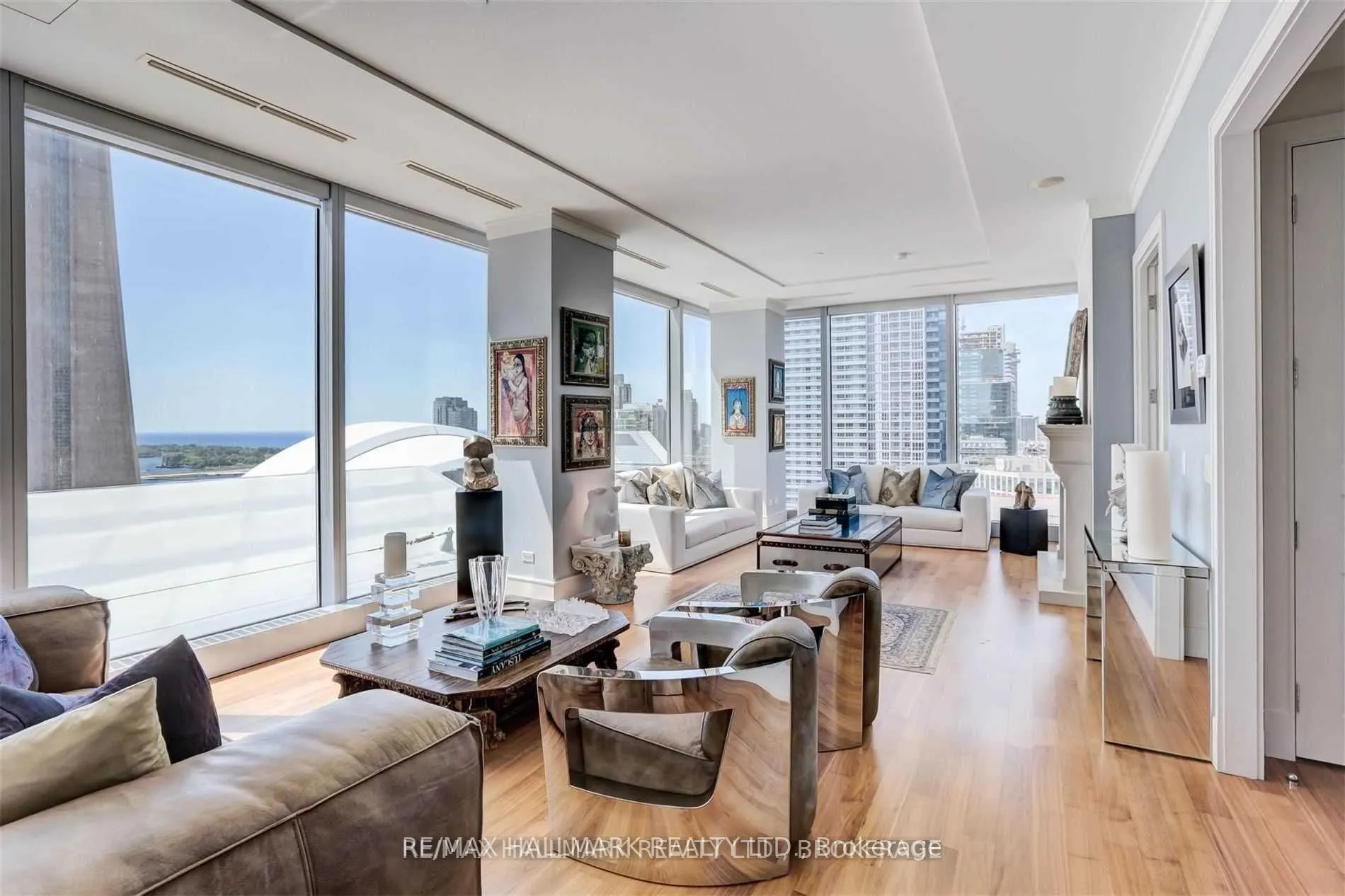 183 Wellington Street W #2306