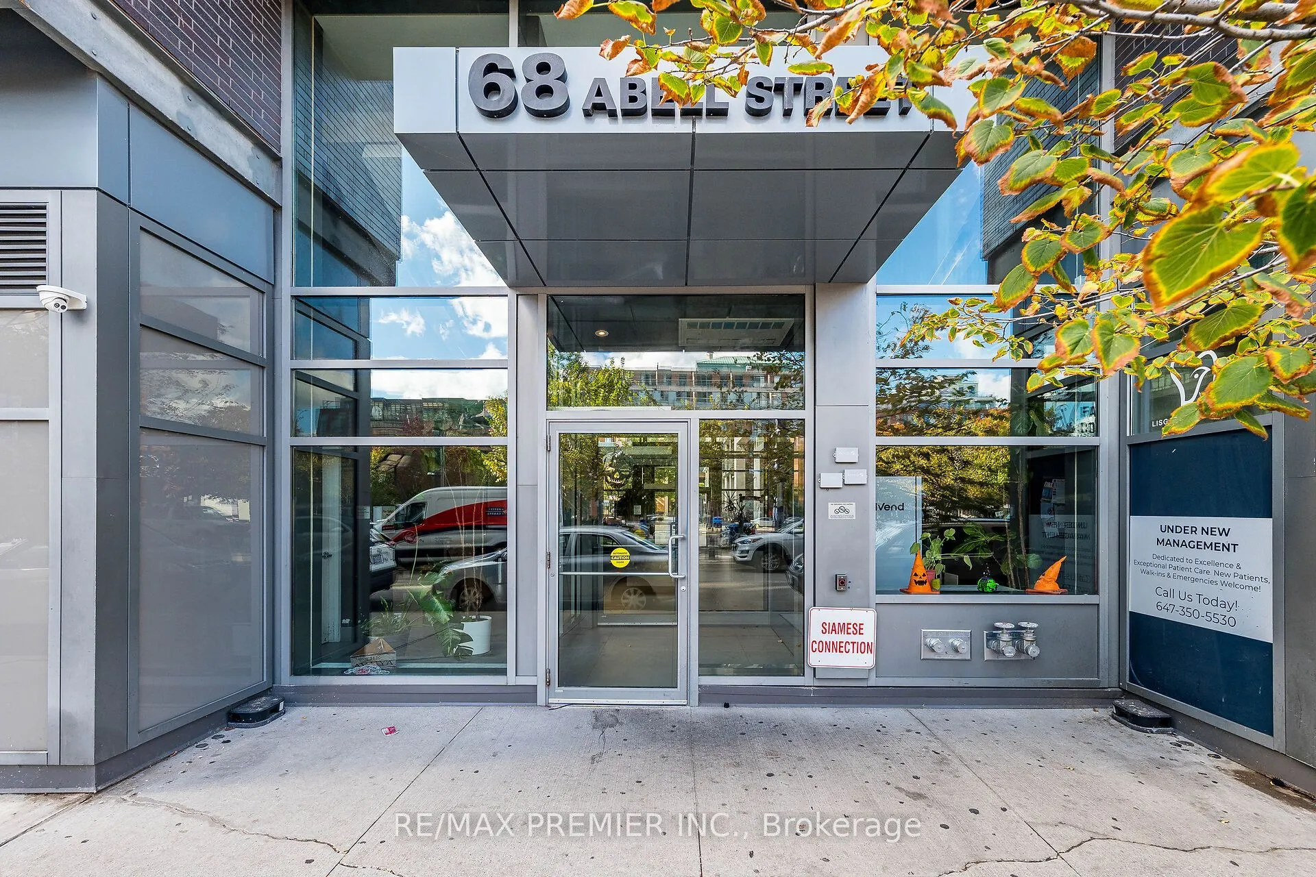 68 Abell Street #808