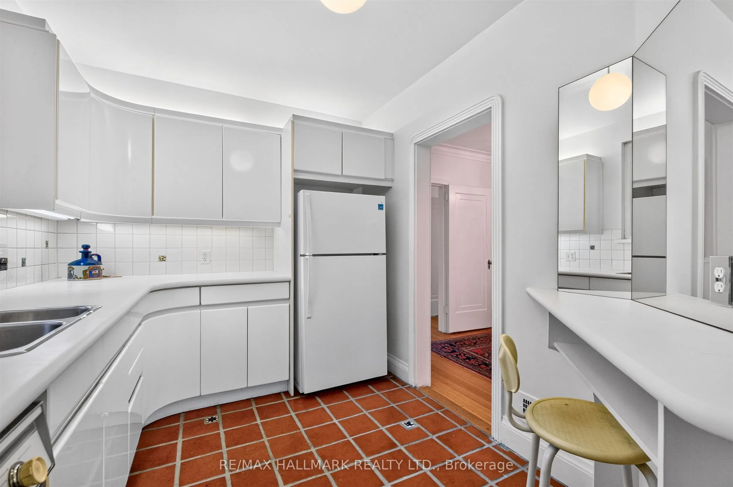 70 Parkview Avenue