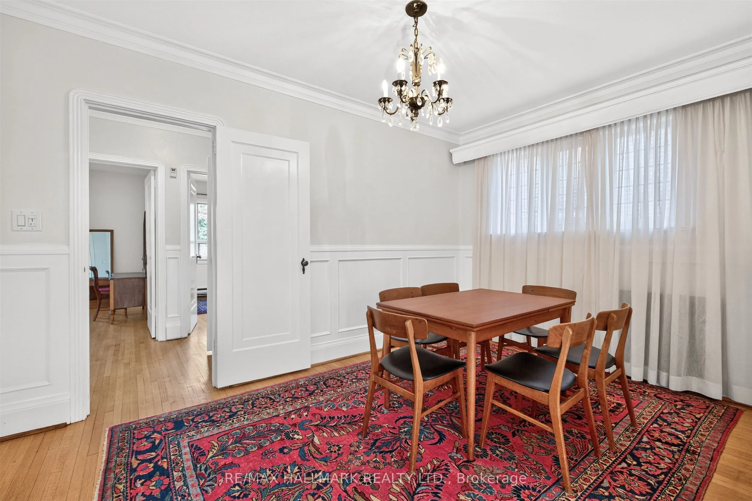 70 Parkview Avenue