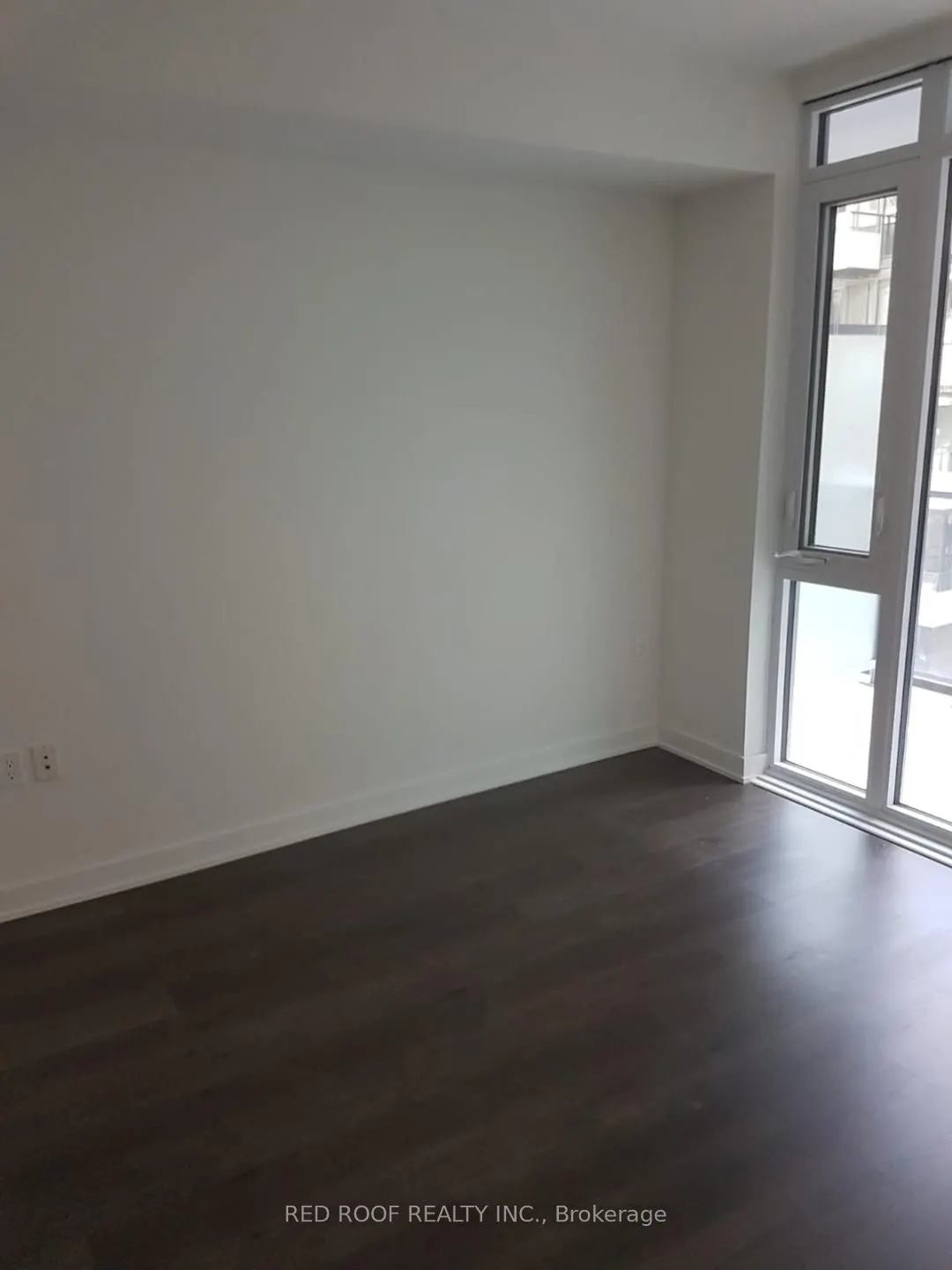 576 Front Street W #527E