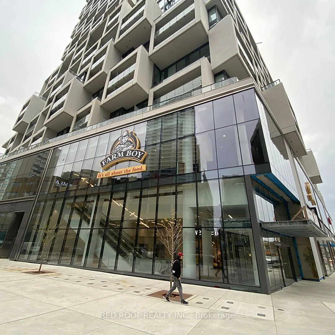 576 Front Street W #527E