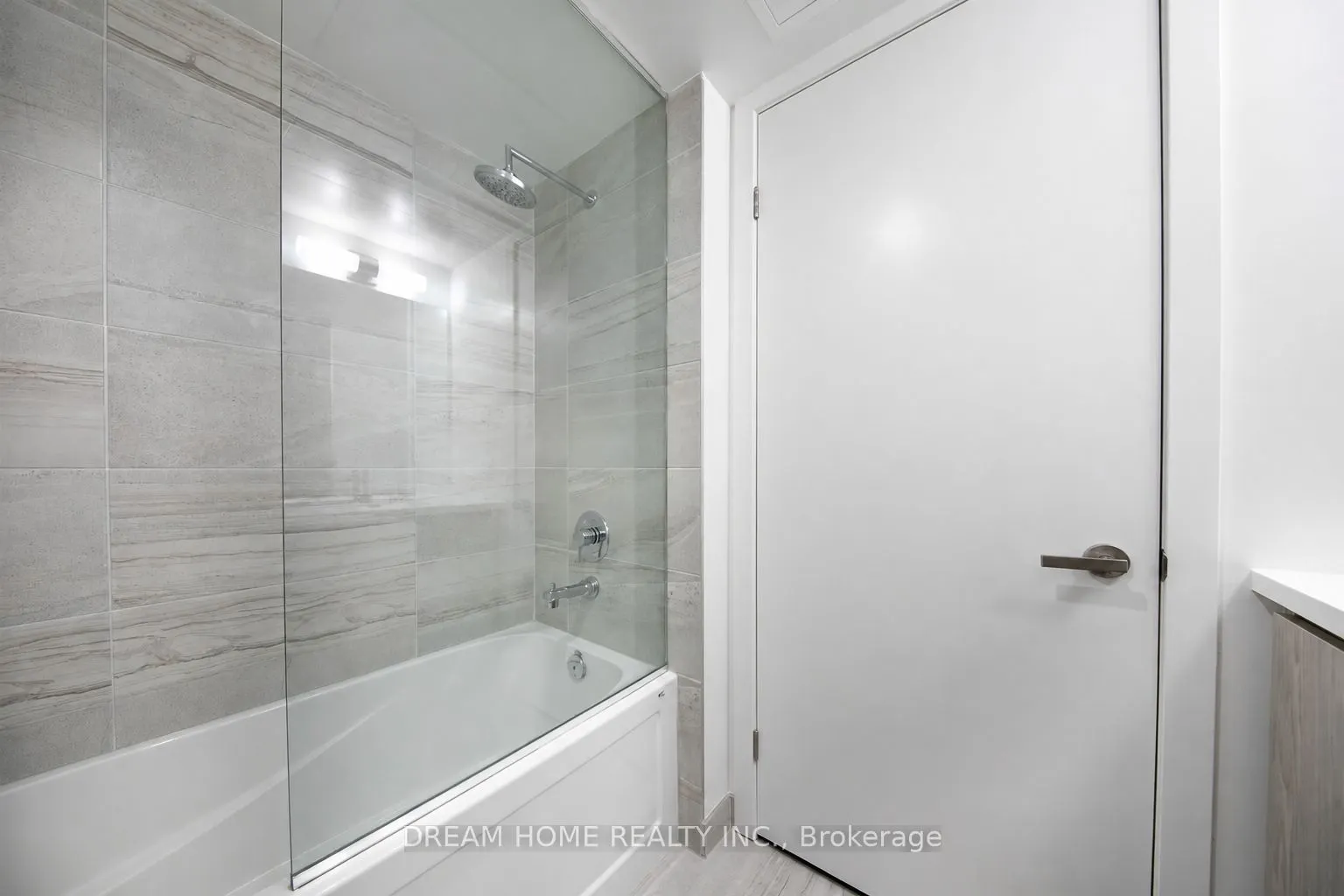 55 Cooper Street #6006