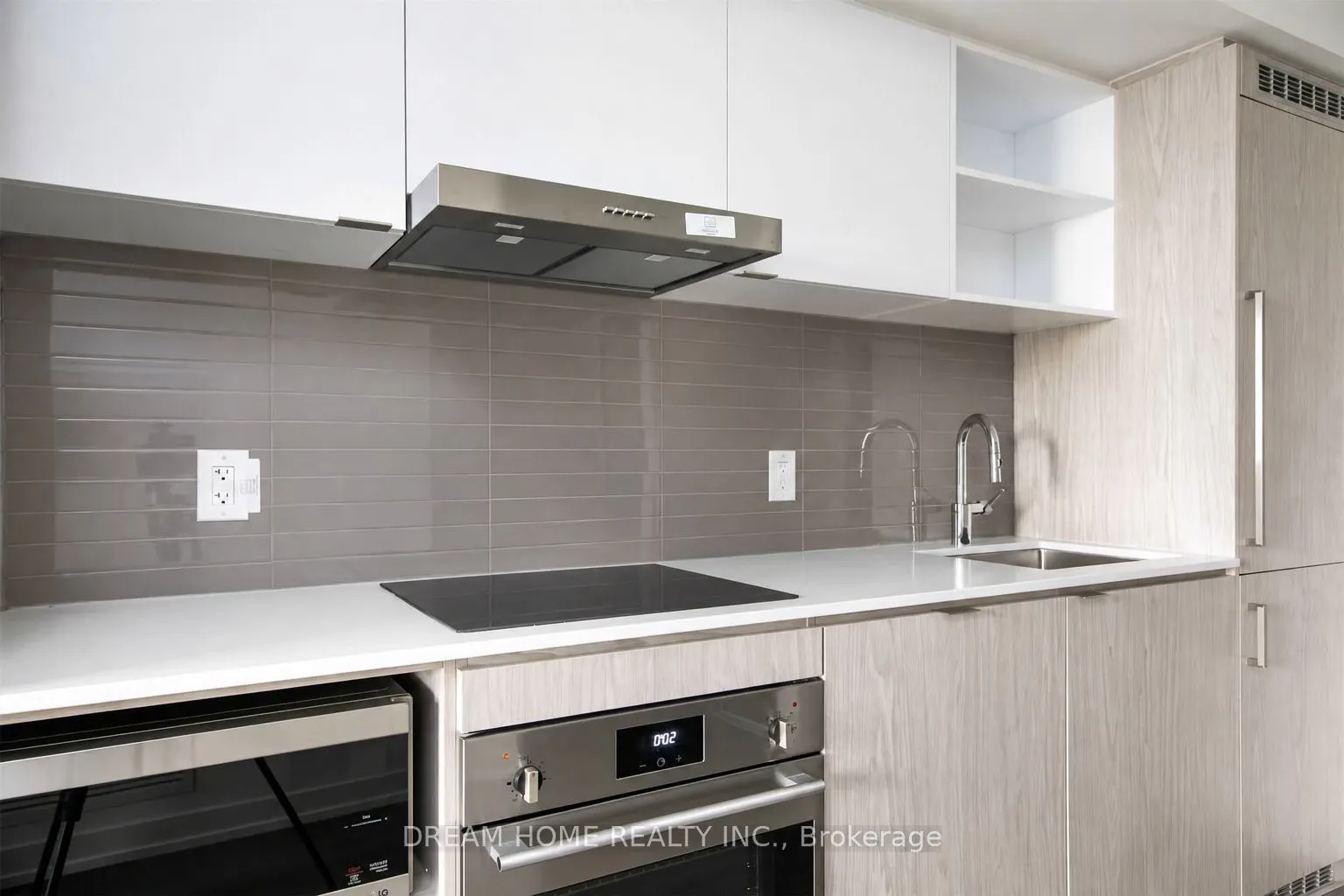 55 Cooper Street #6006