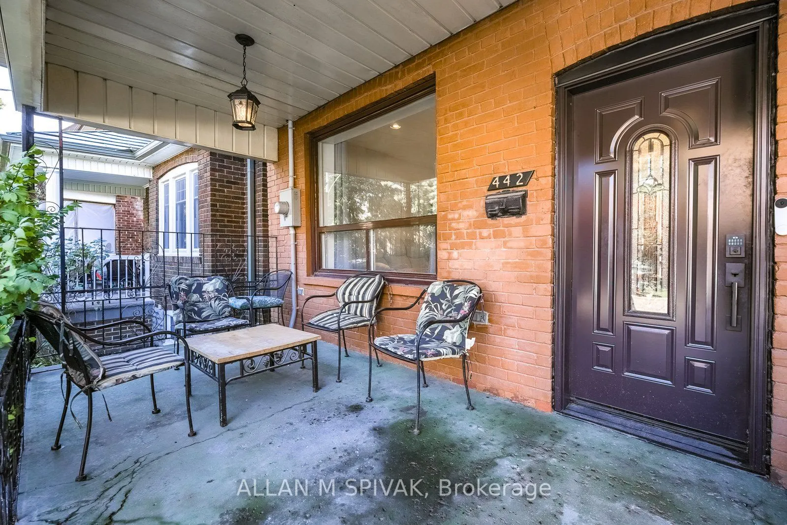 442 Crawford Street