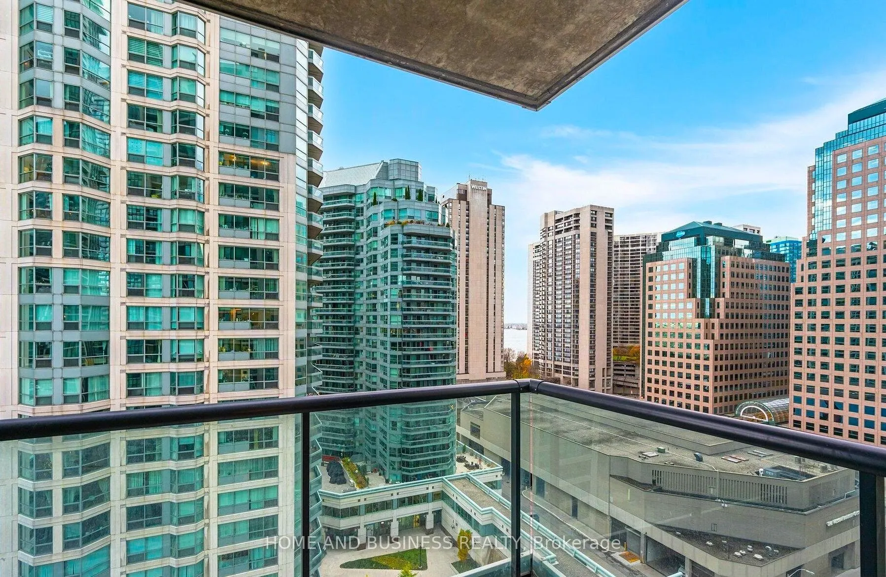 12 Yonge Street #1505
