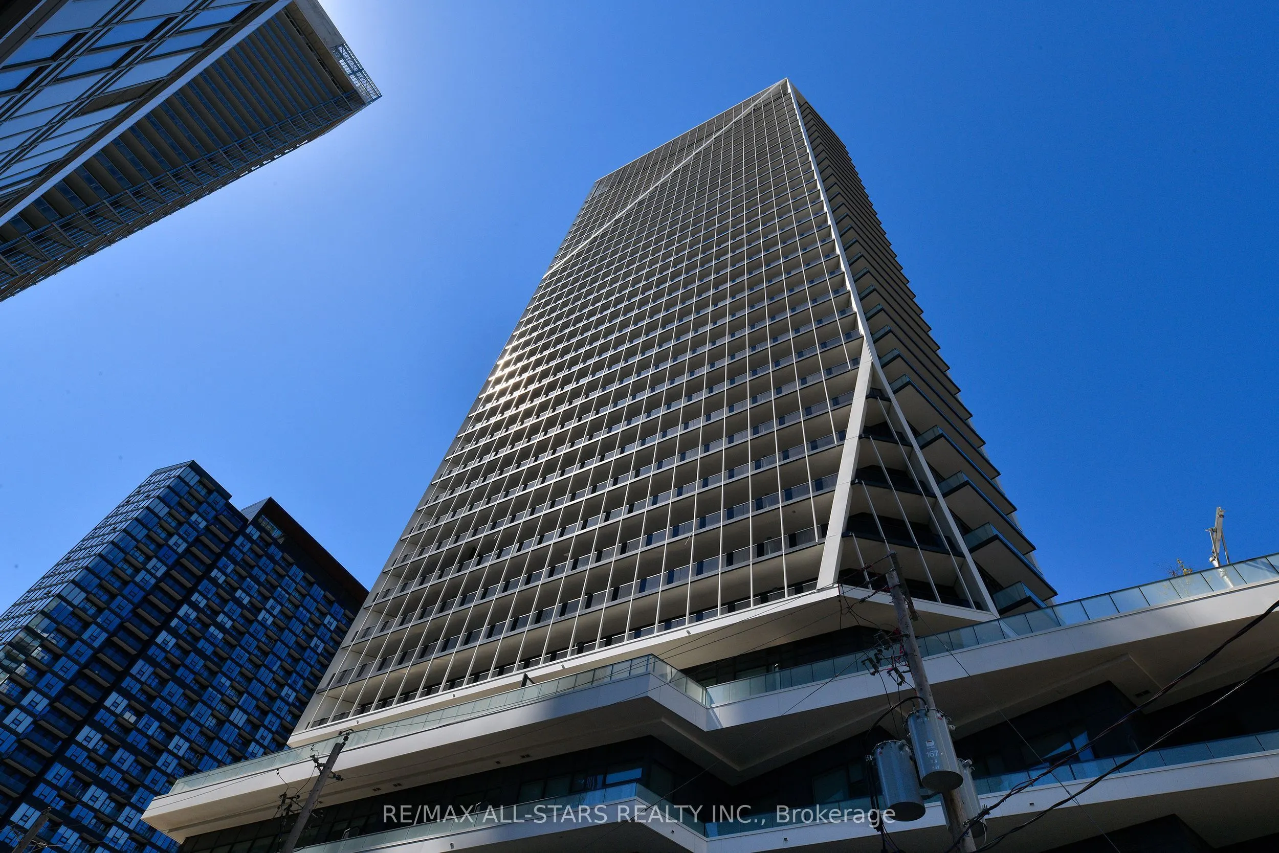 50 Ordnance Street #3401