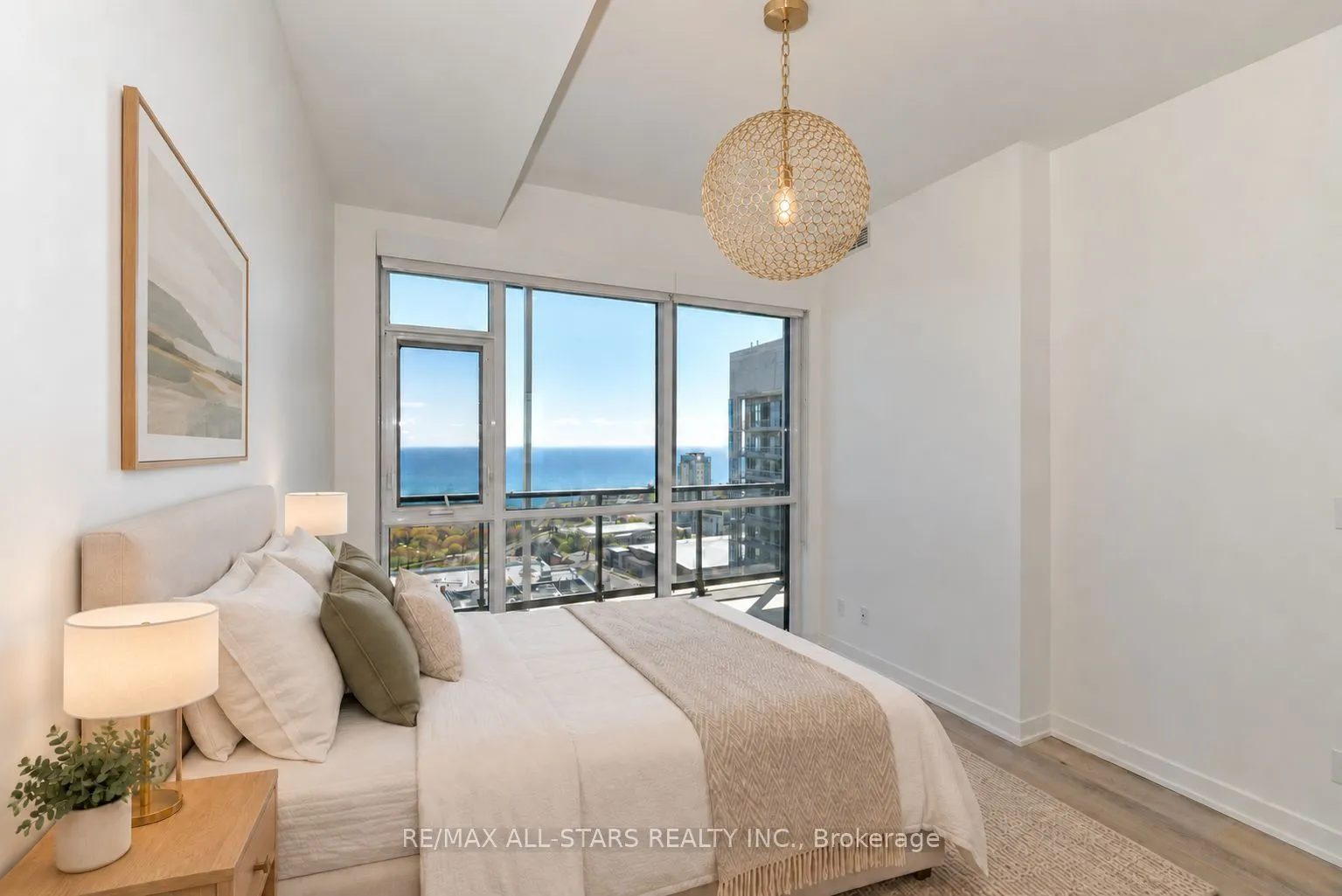 50 Ordnance Street #3401