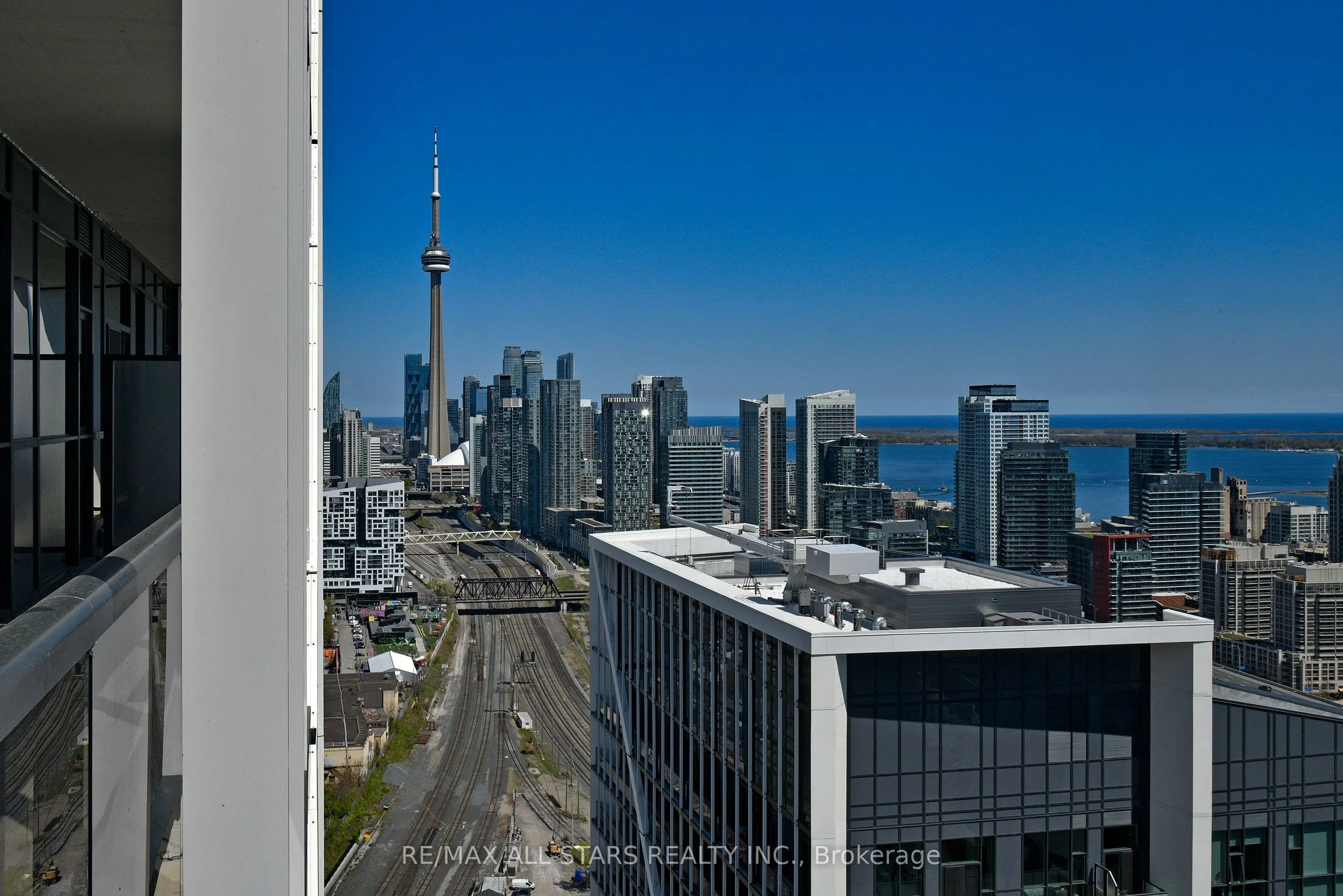 50 Ordnance Street #3401