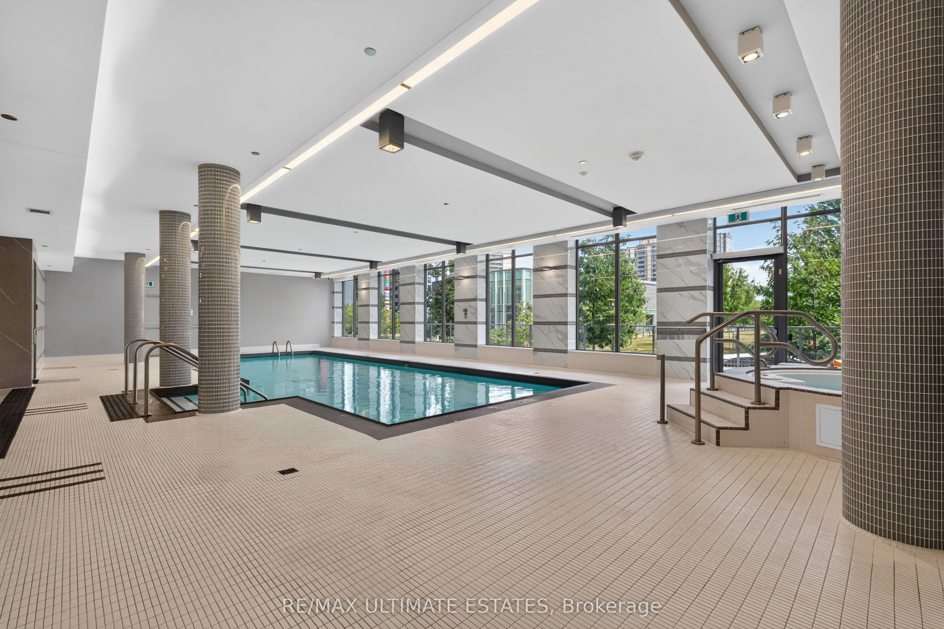 32 Forest Manor Road #2301
