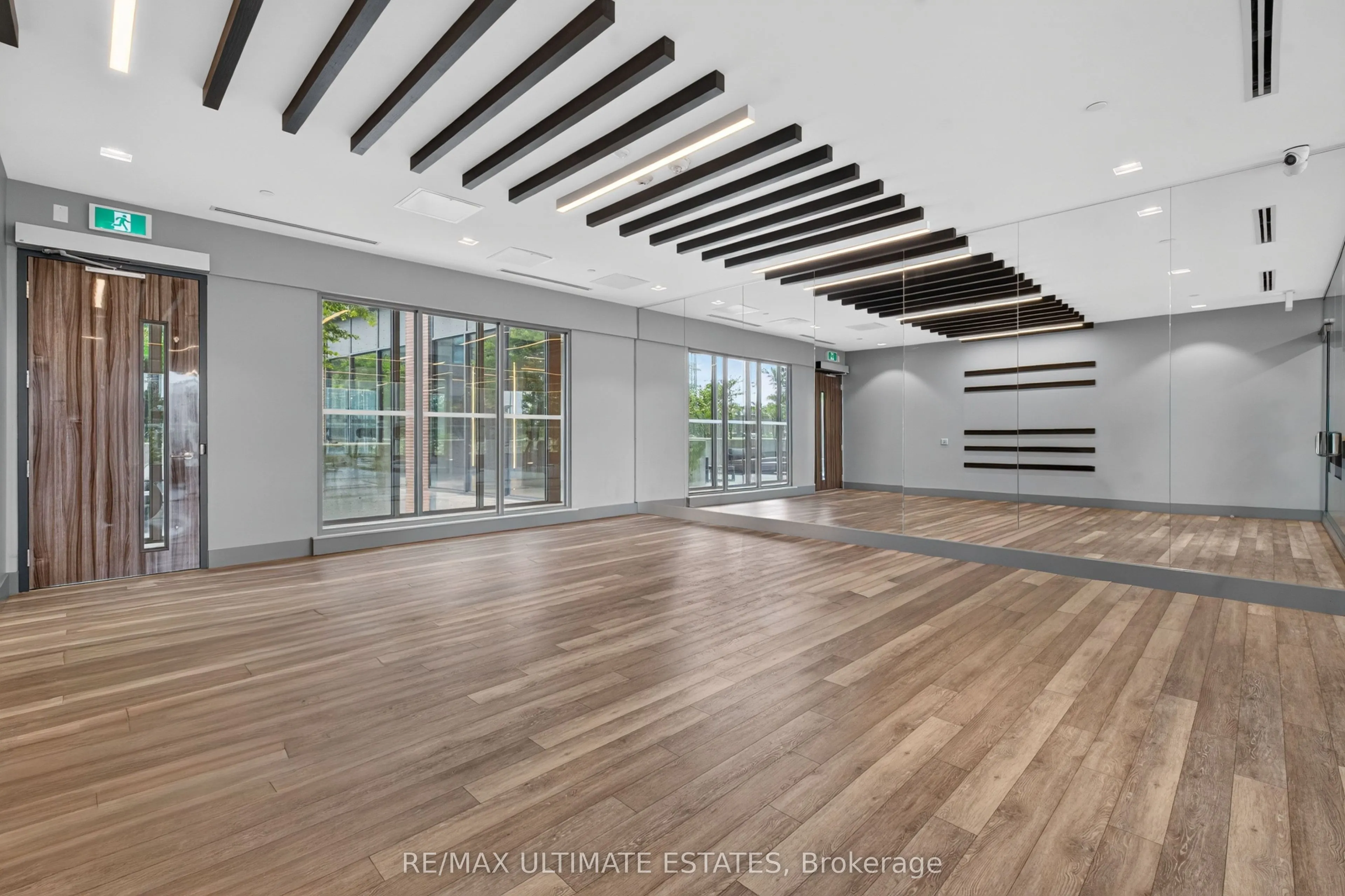 32 Forest Manor Road #2301