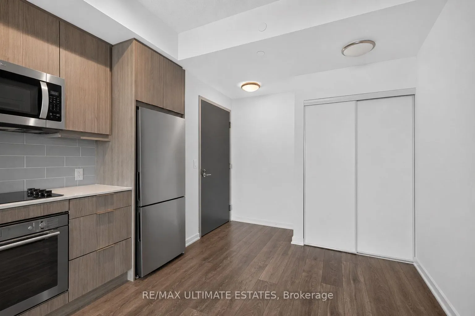 32 Forest Manor Road #2301