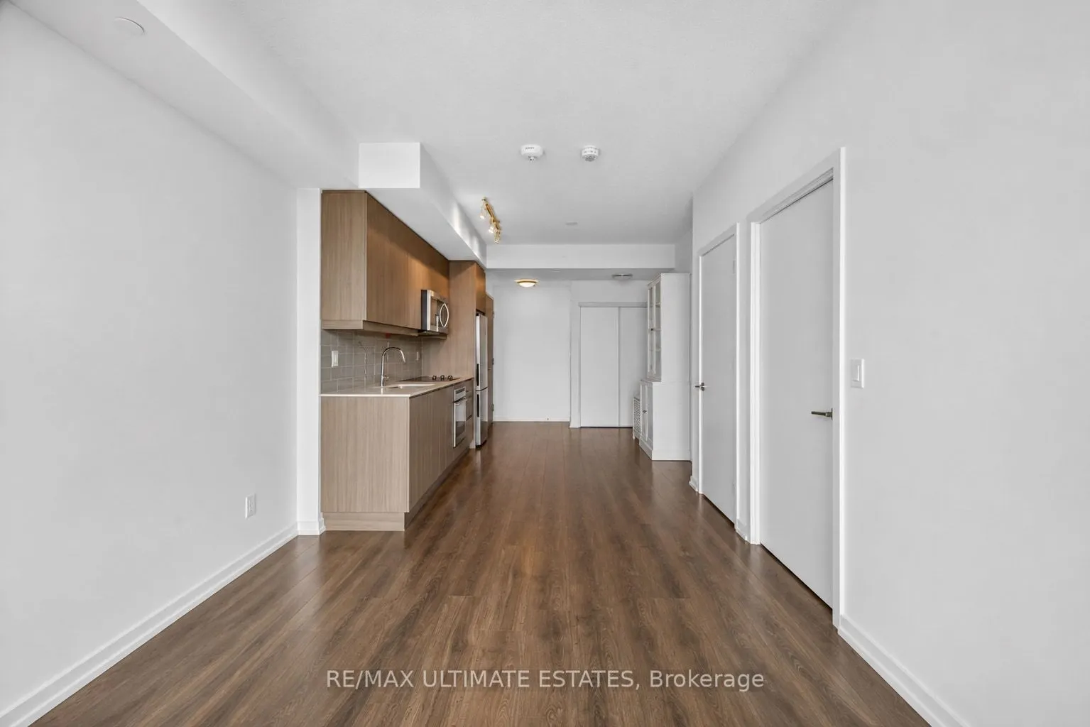 32 Forest Manor Road #2301