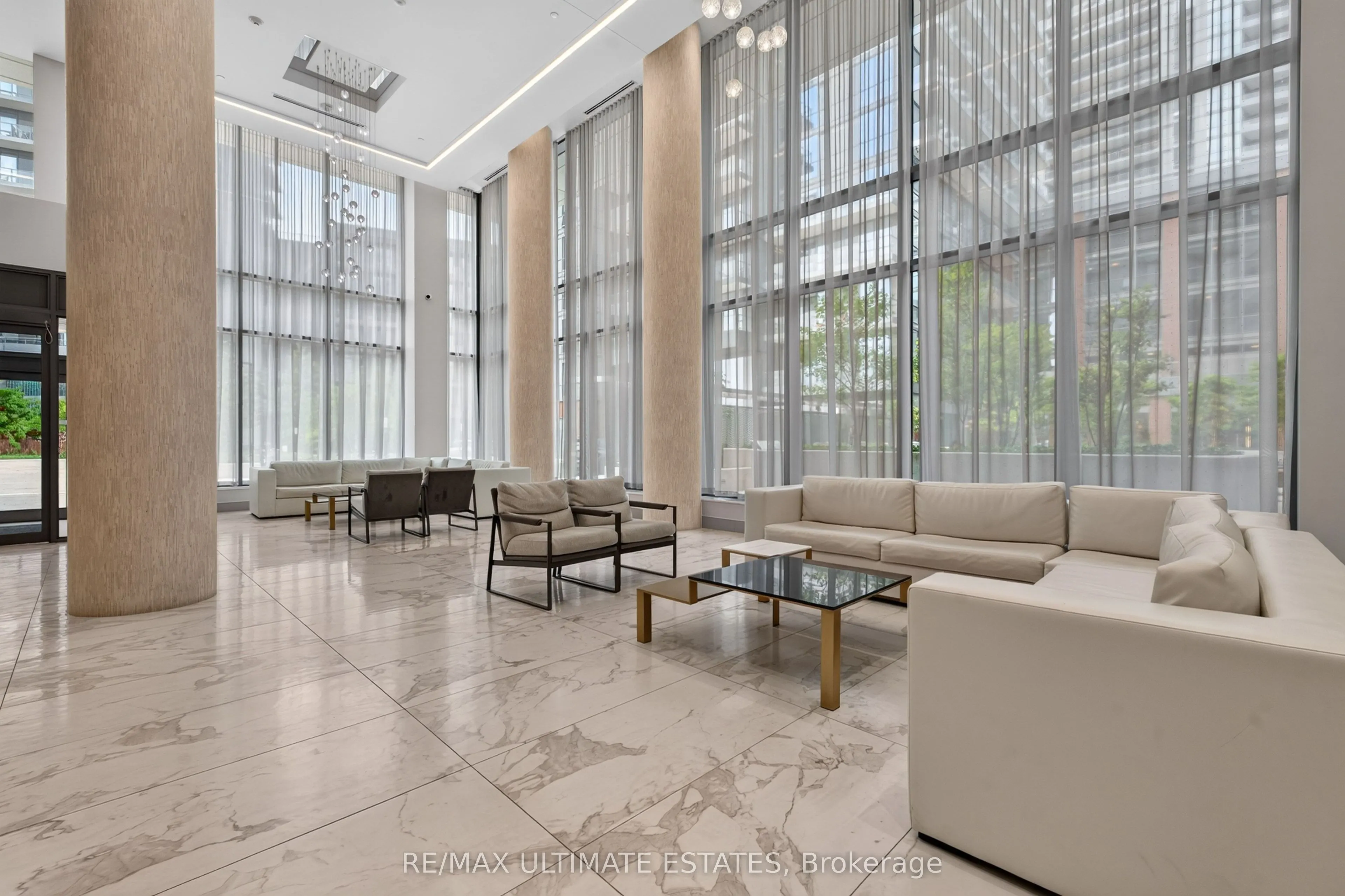 32 Forest Manor Road #2301