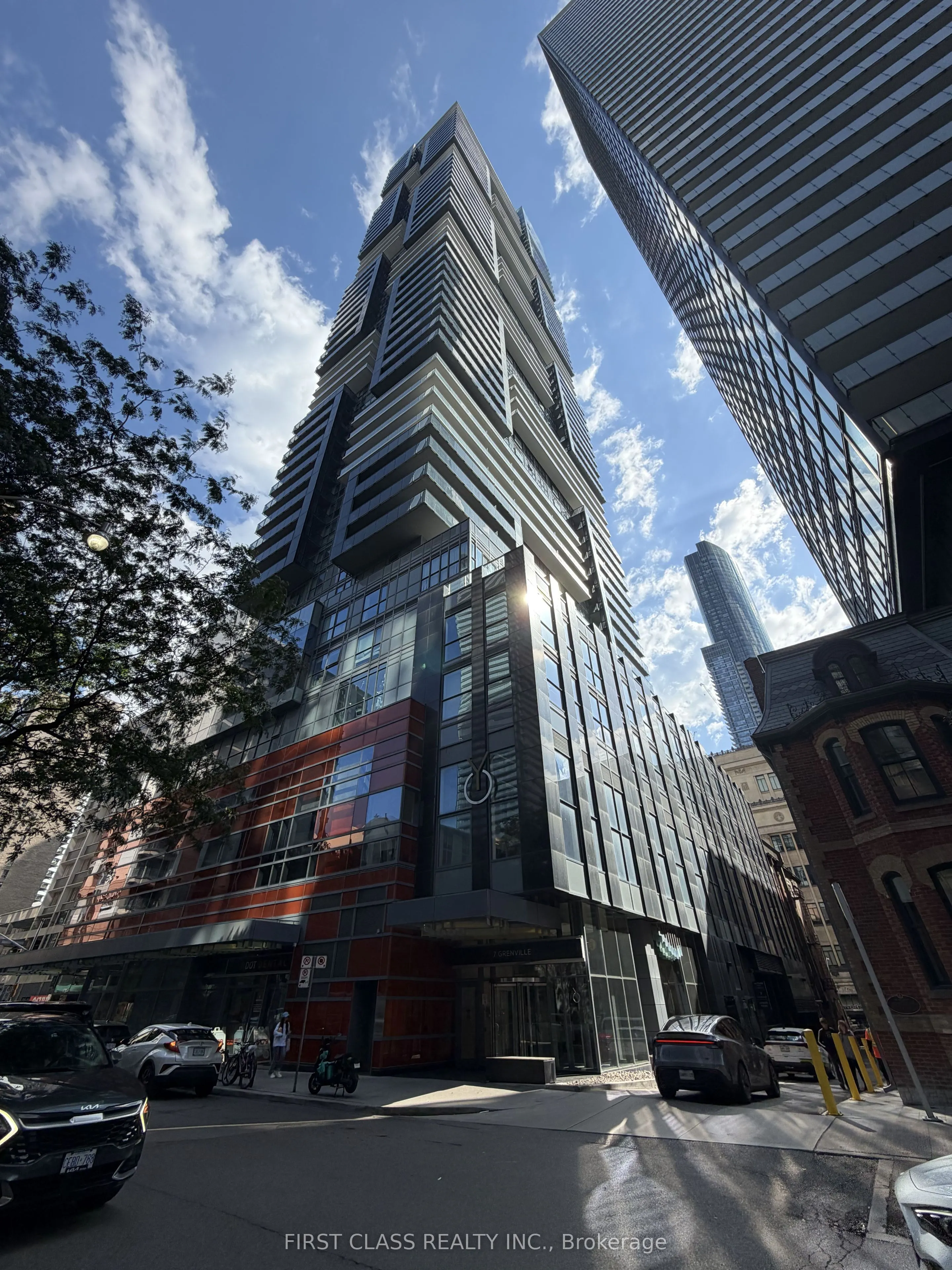 7 Grenville Street #3708