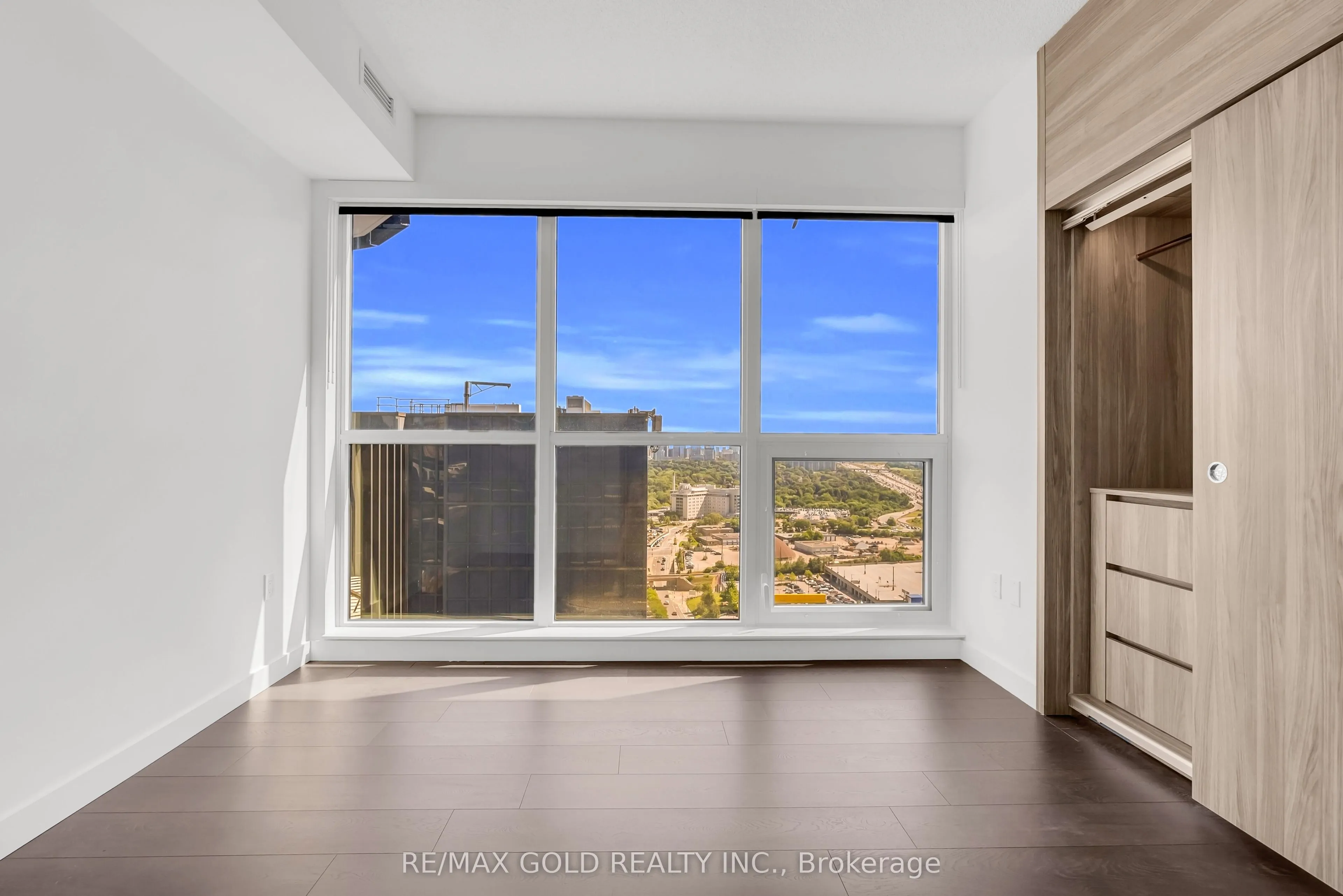 68 Esther Shiner Boulevard #2315