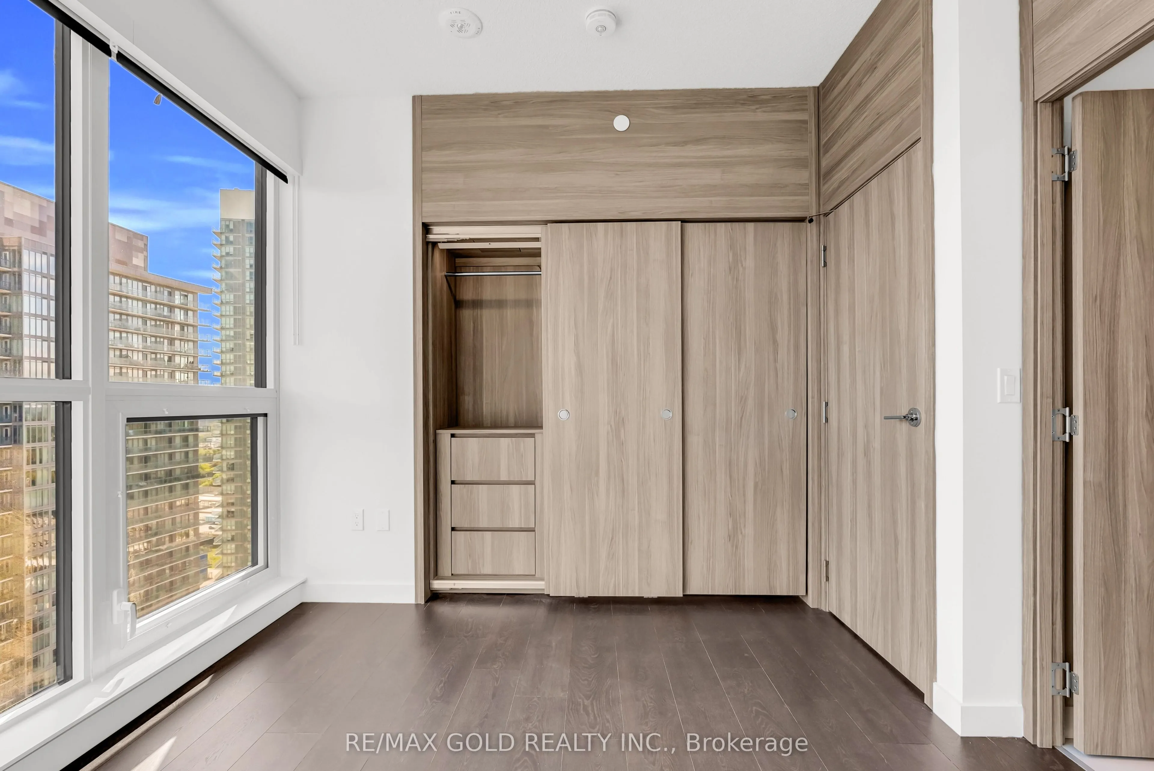 68 Esther Shiner Boulevard #2315