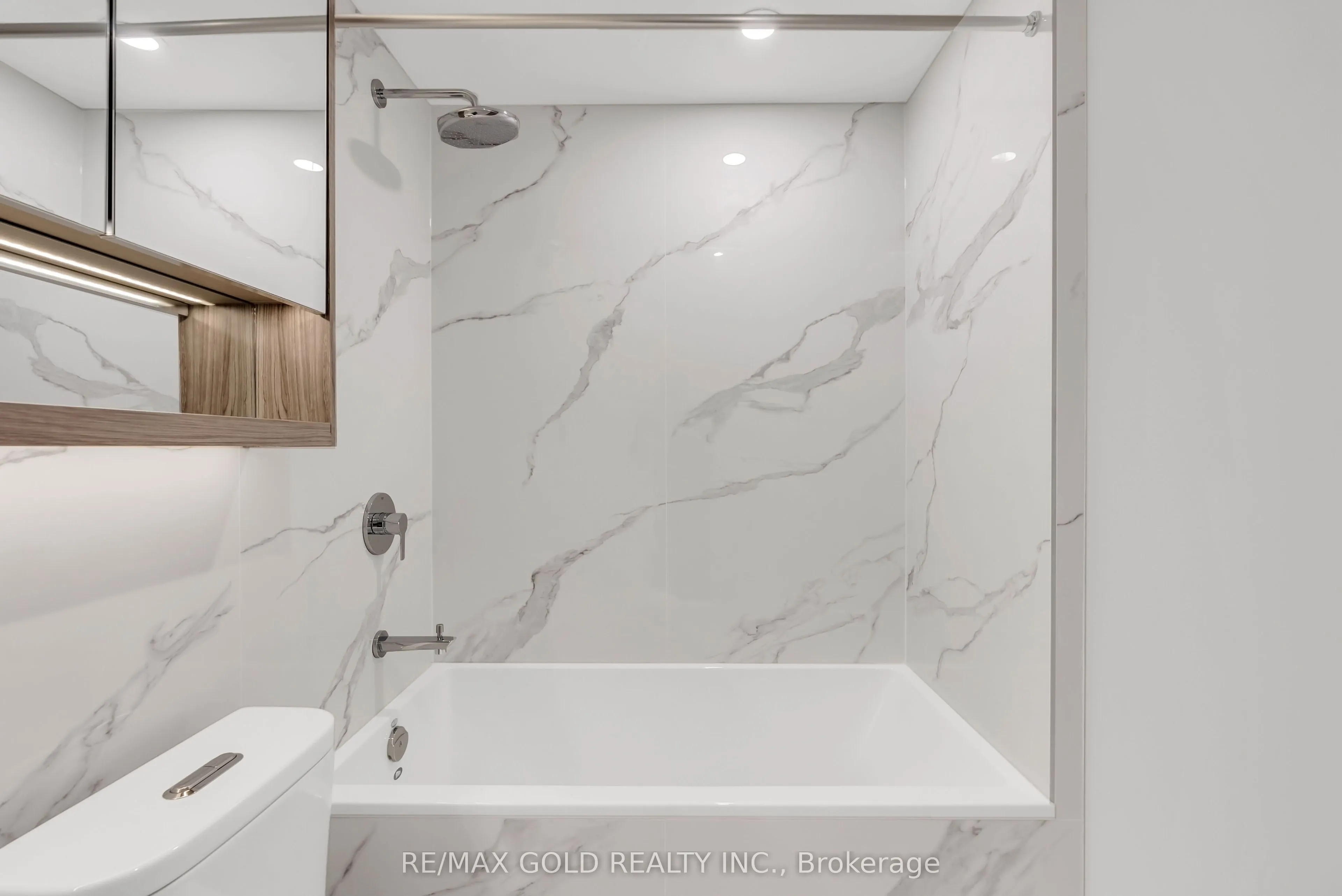 68 Esther Shiner Boulevard #2315