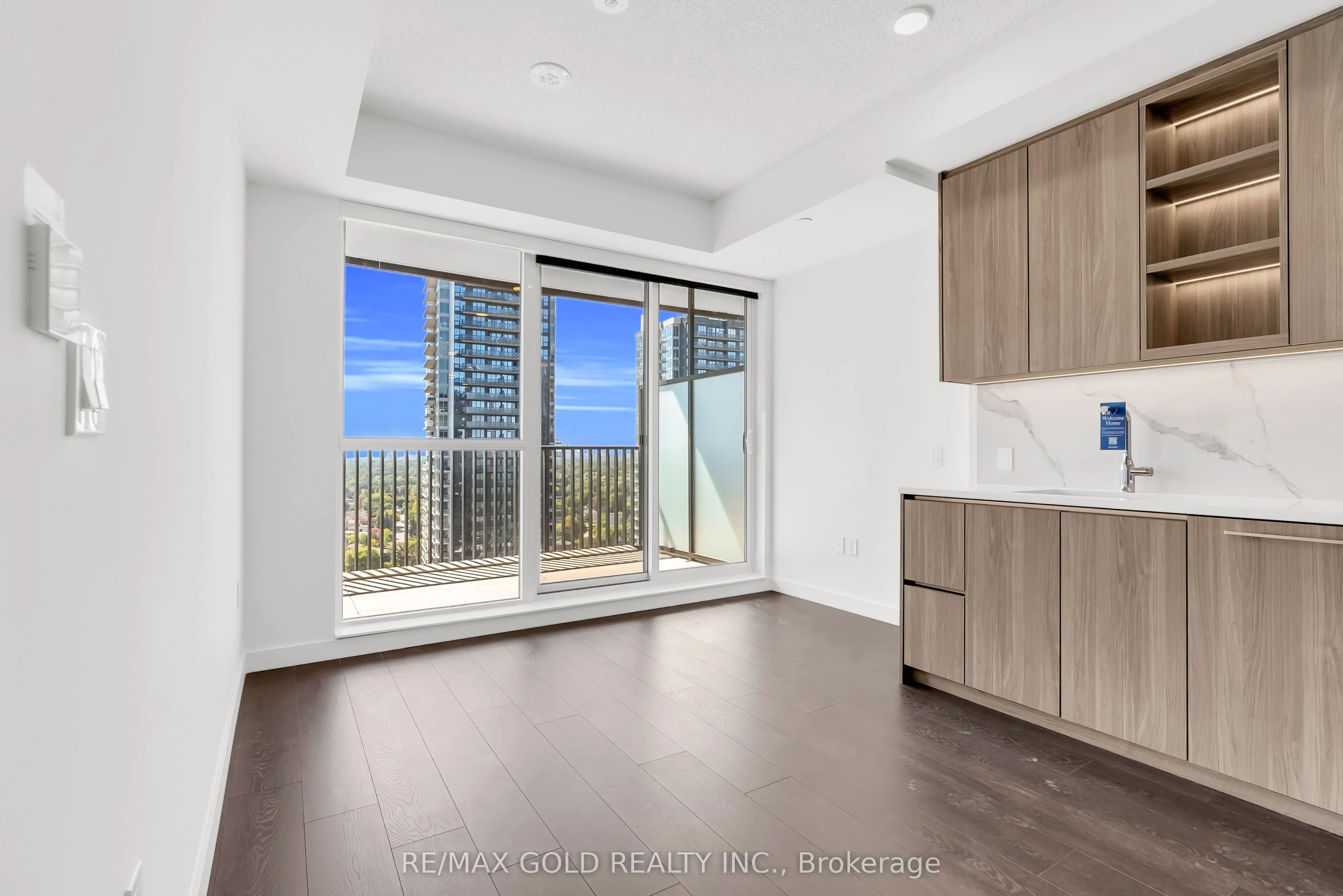 68 Esther Shiner Boulevard #2315