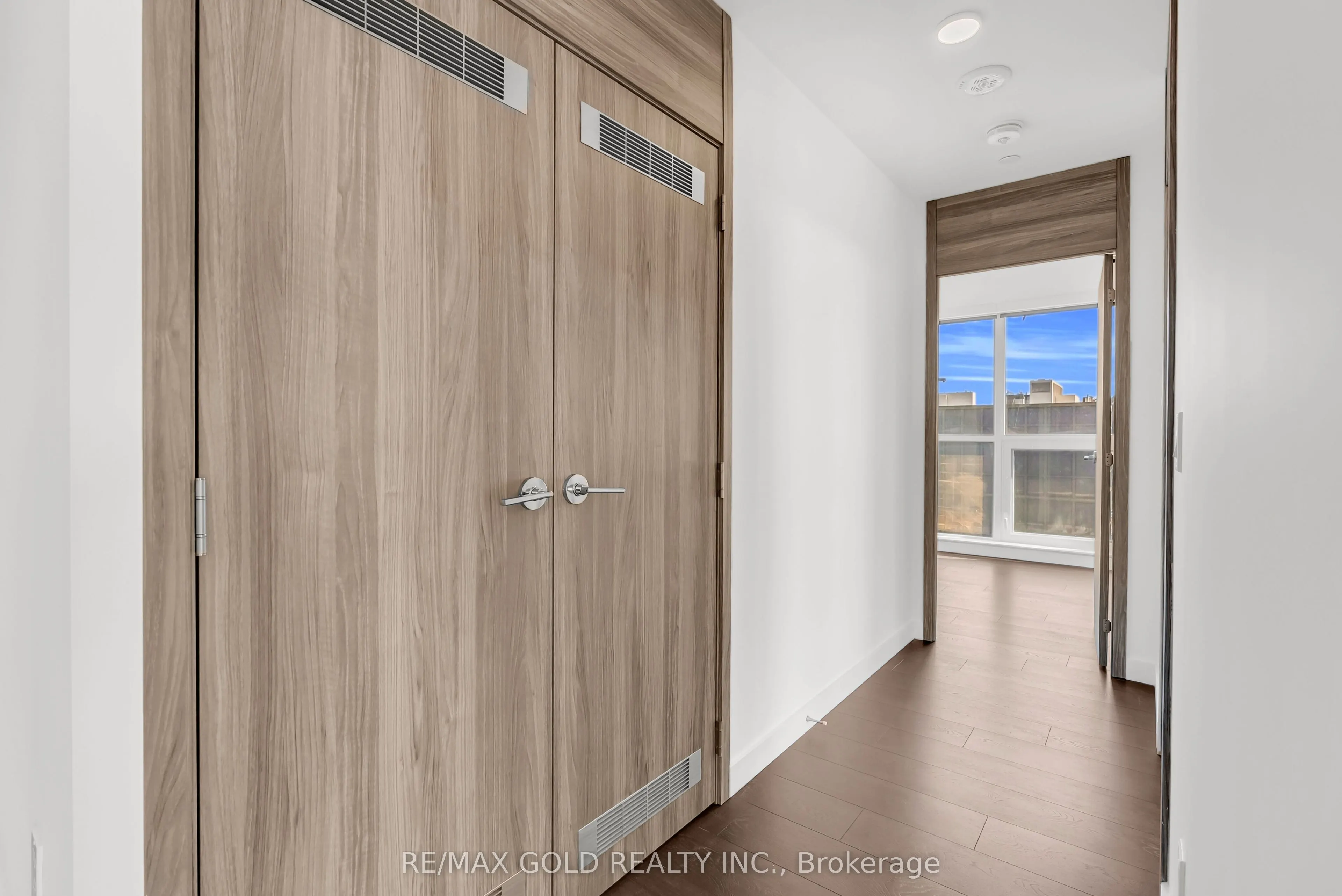 68 Esther Shiner Boulevard #2315
