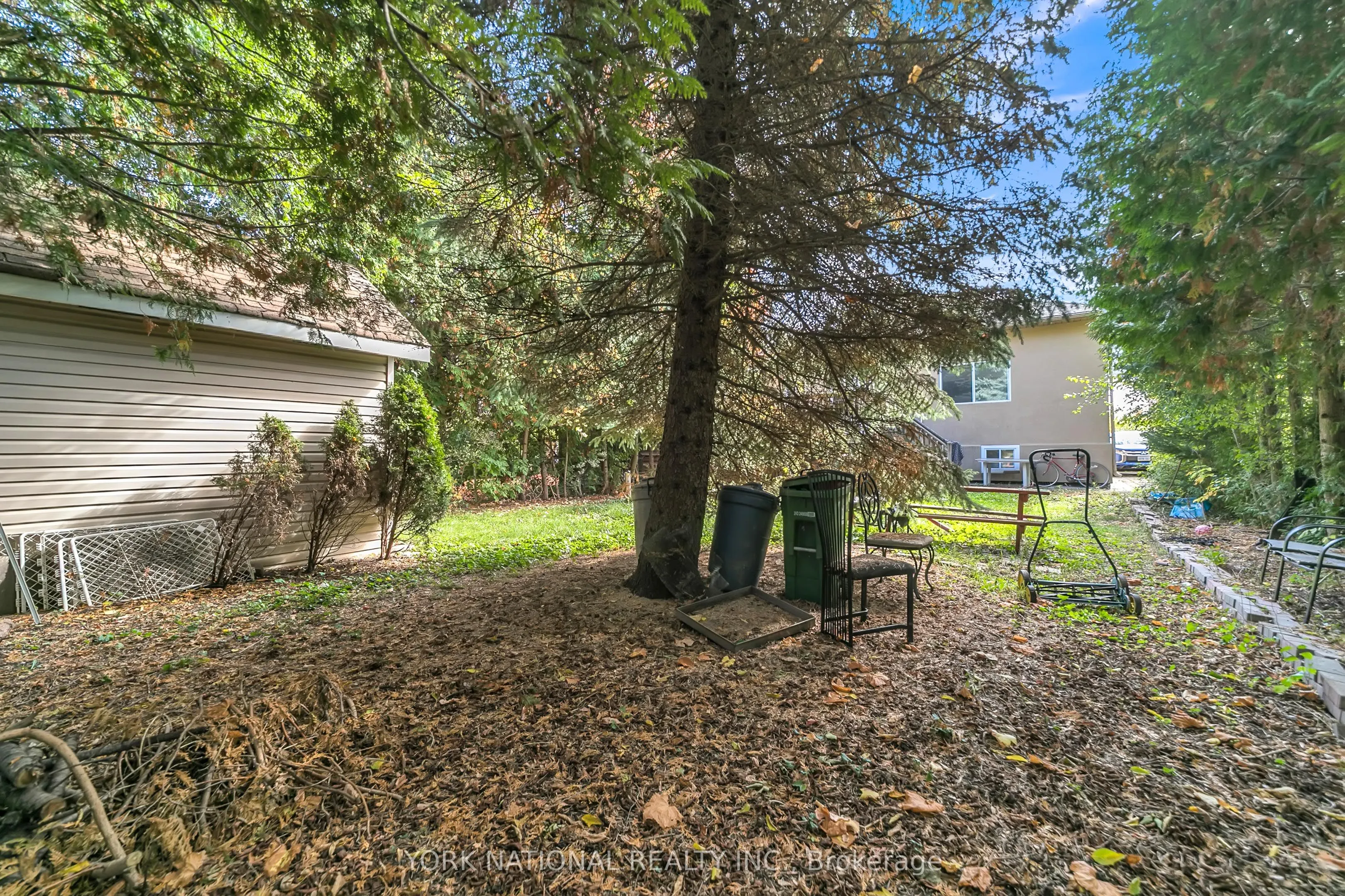 186 Patricia Avenue
