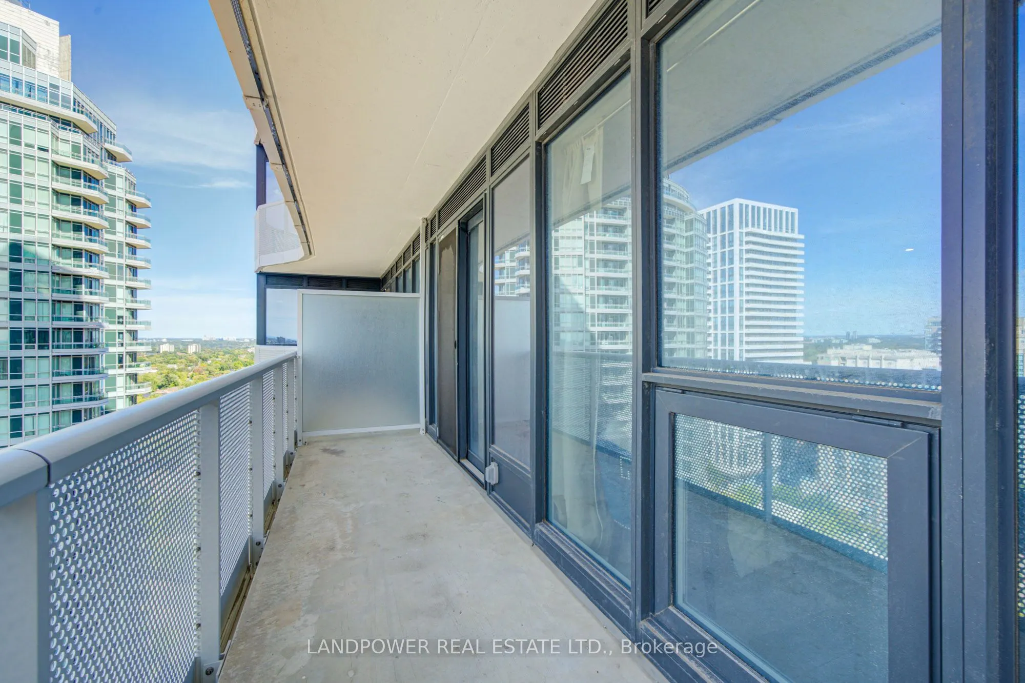 15 Holmes Avenue #1906