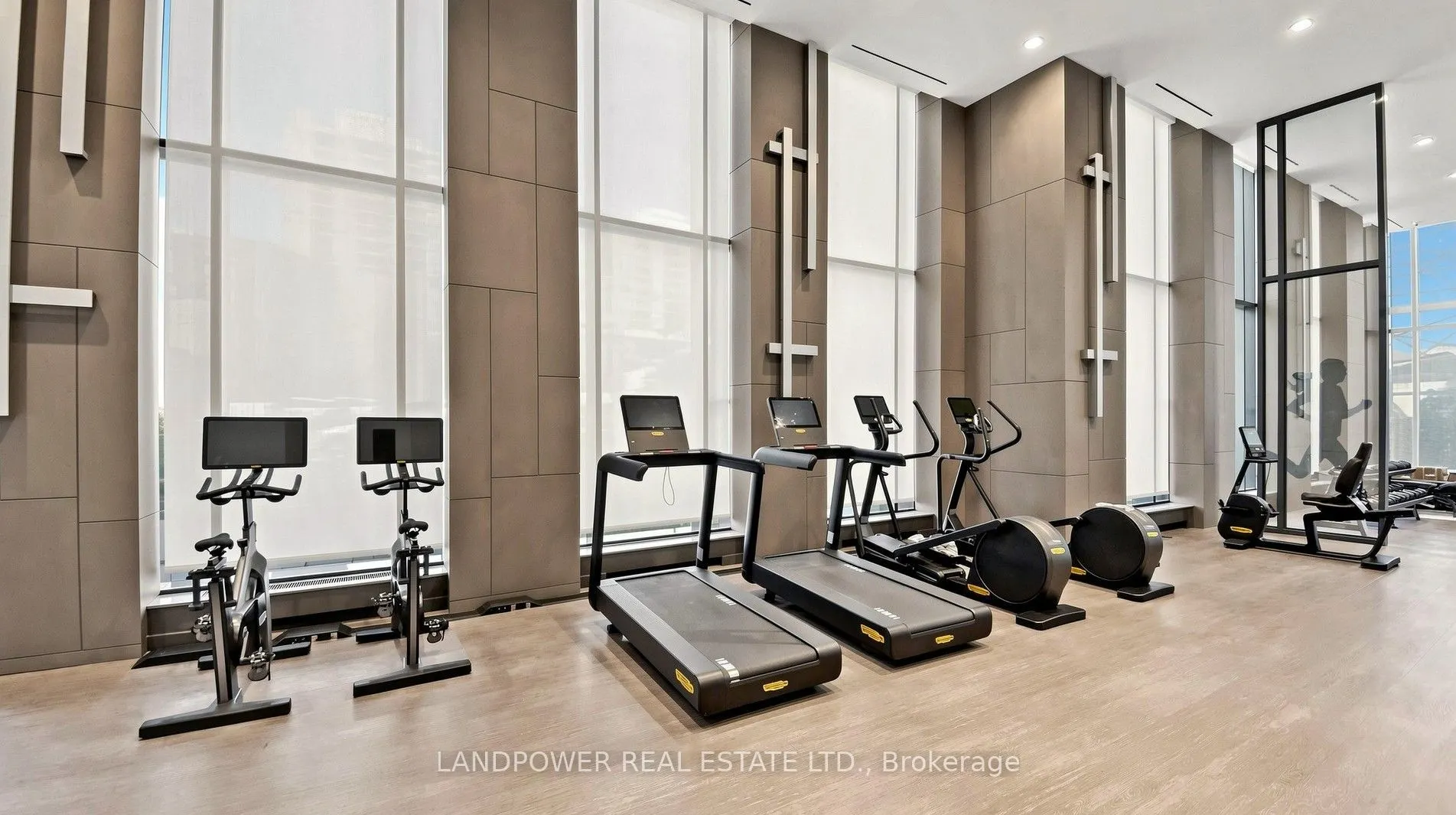 15 Holmes Avenue #1906