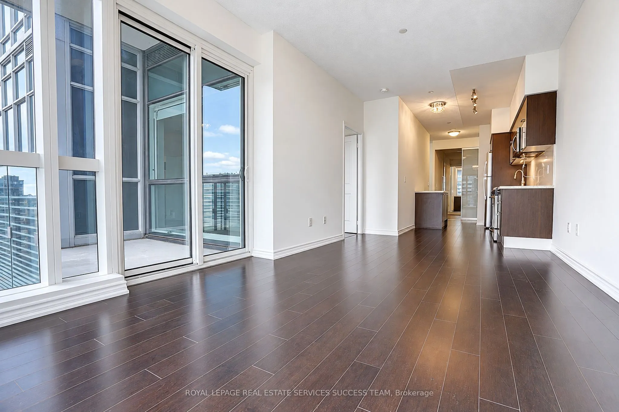 386 Yonge Street #2801