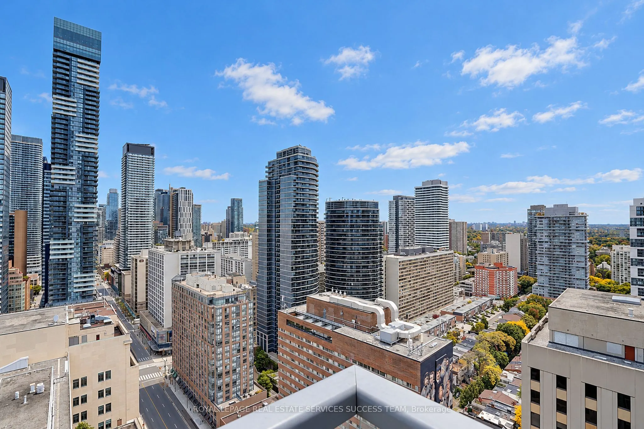 386 Yonge Street #2801