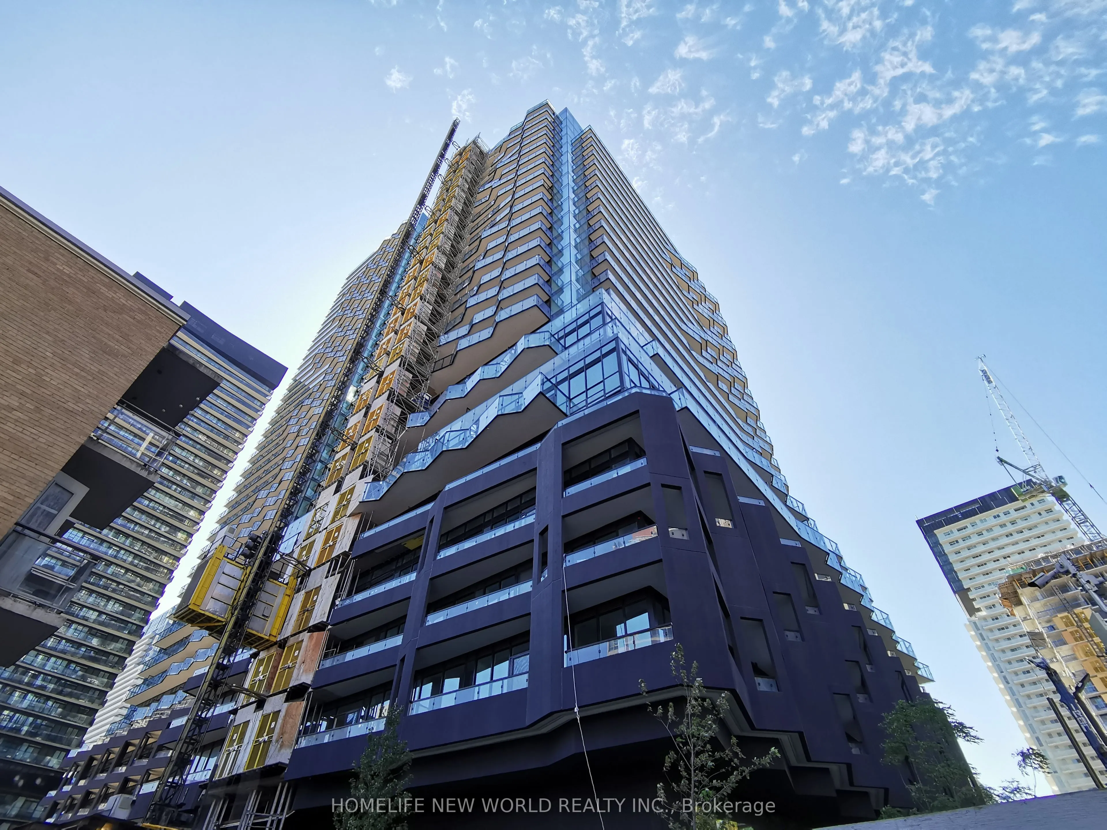 120 Broadway Avenue #1906