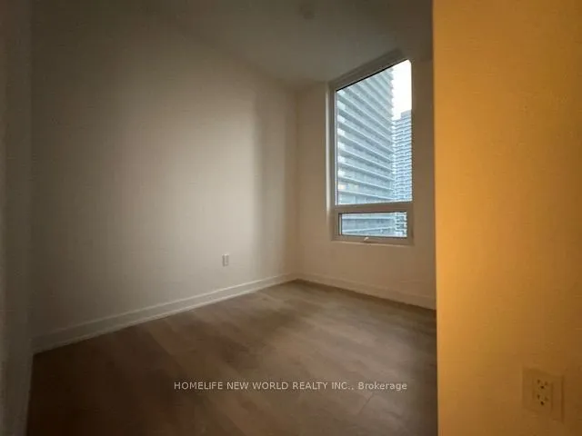117 Broadway Avenue #1404
