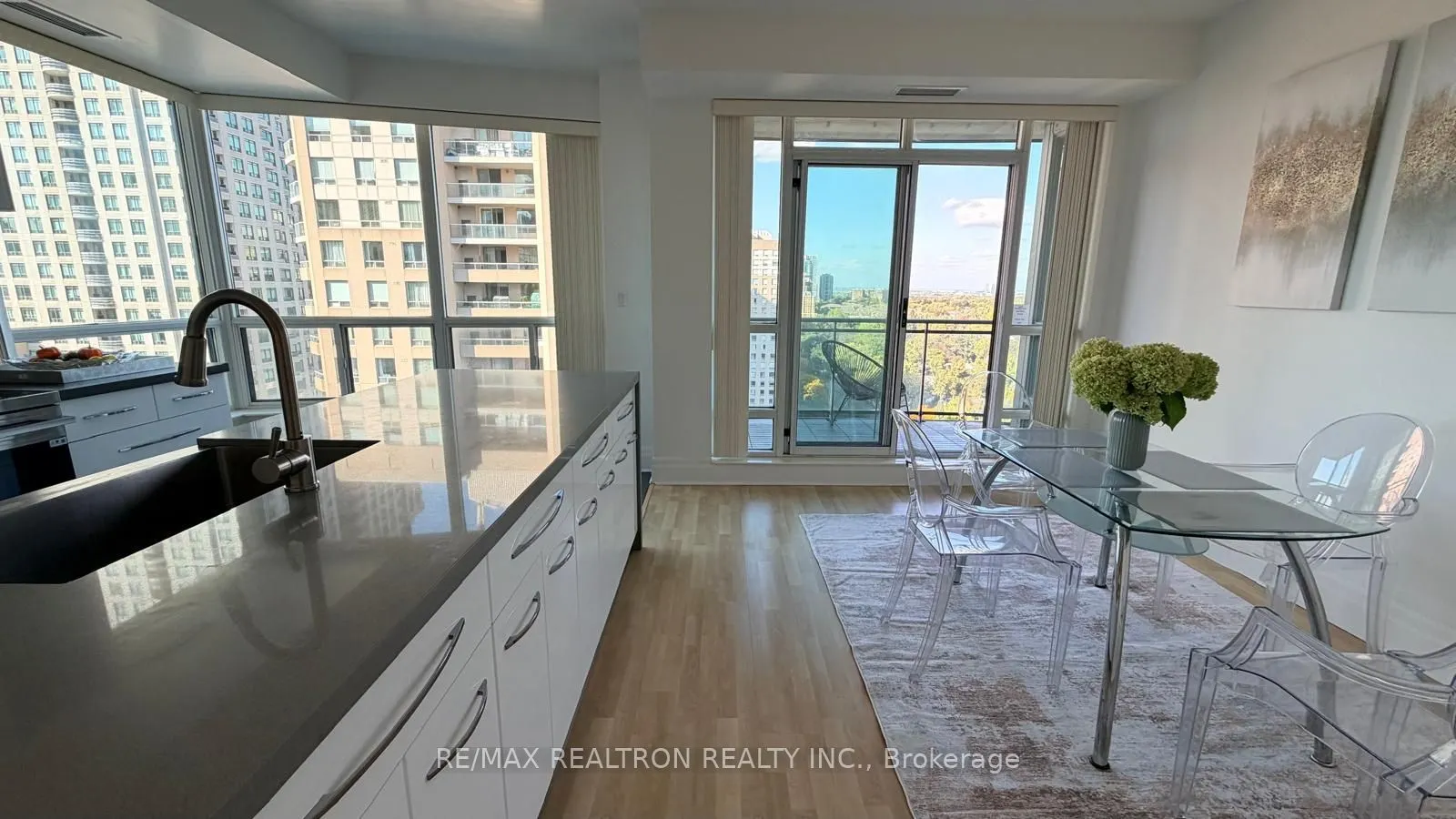 188 Doris Avenue #2003