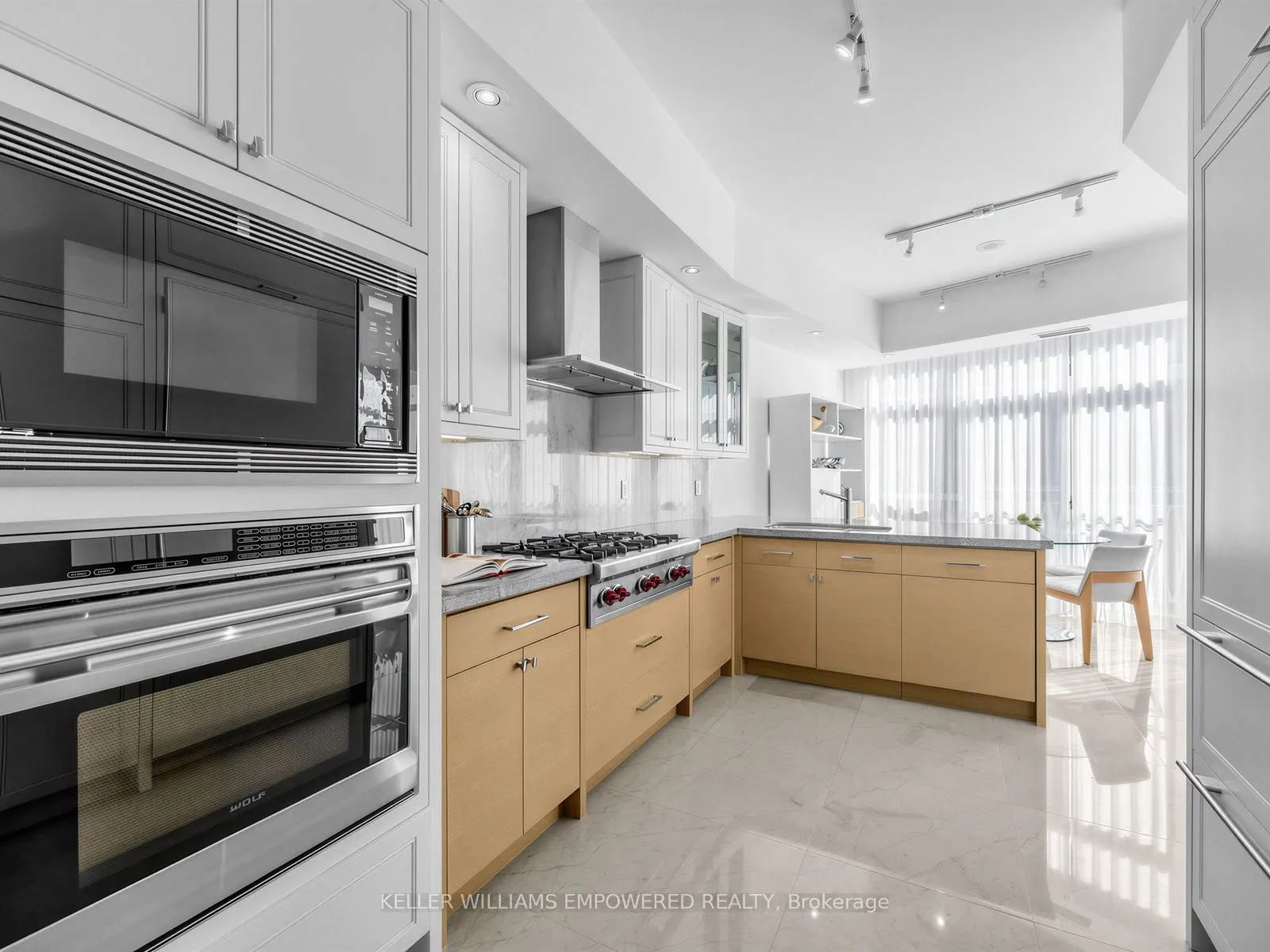 336 Spadina Road #303