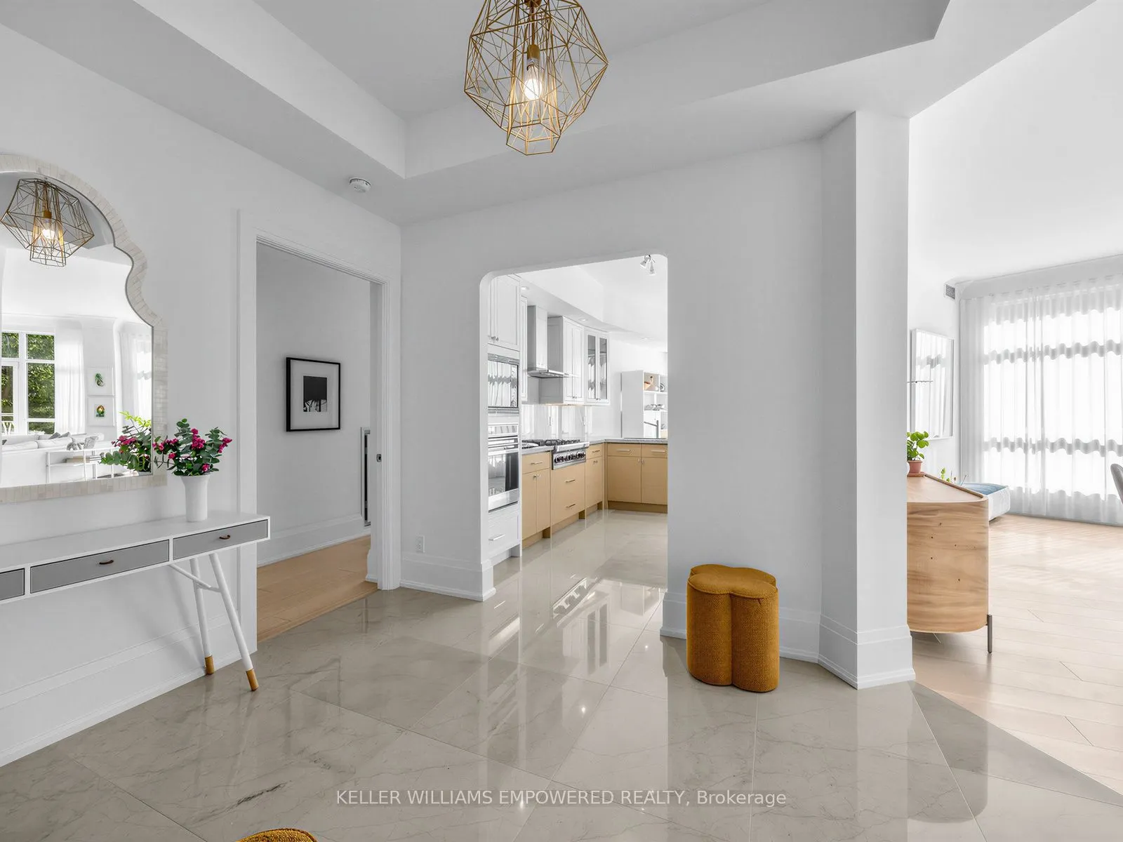 336 Spadina Road #303