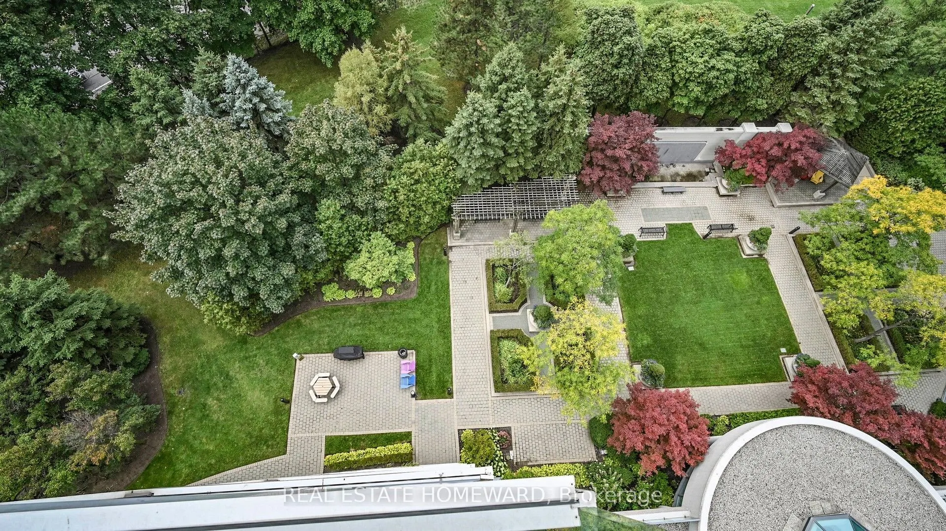 30 Harrison Garden Boulevard #1207