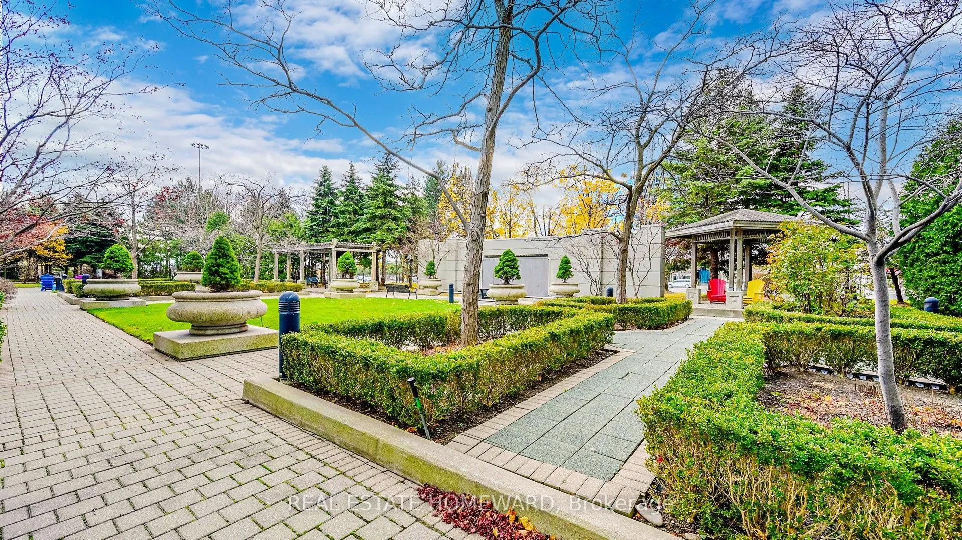 30 Harrison Garden Boulevard #1207