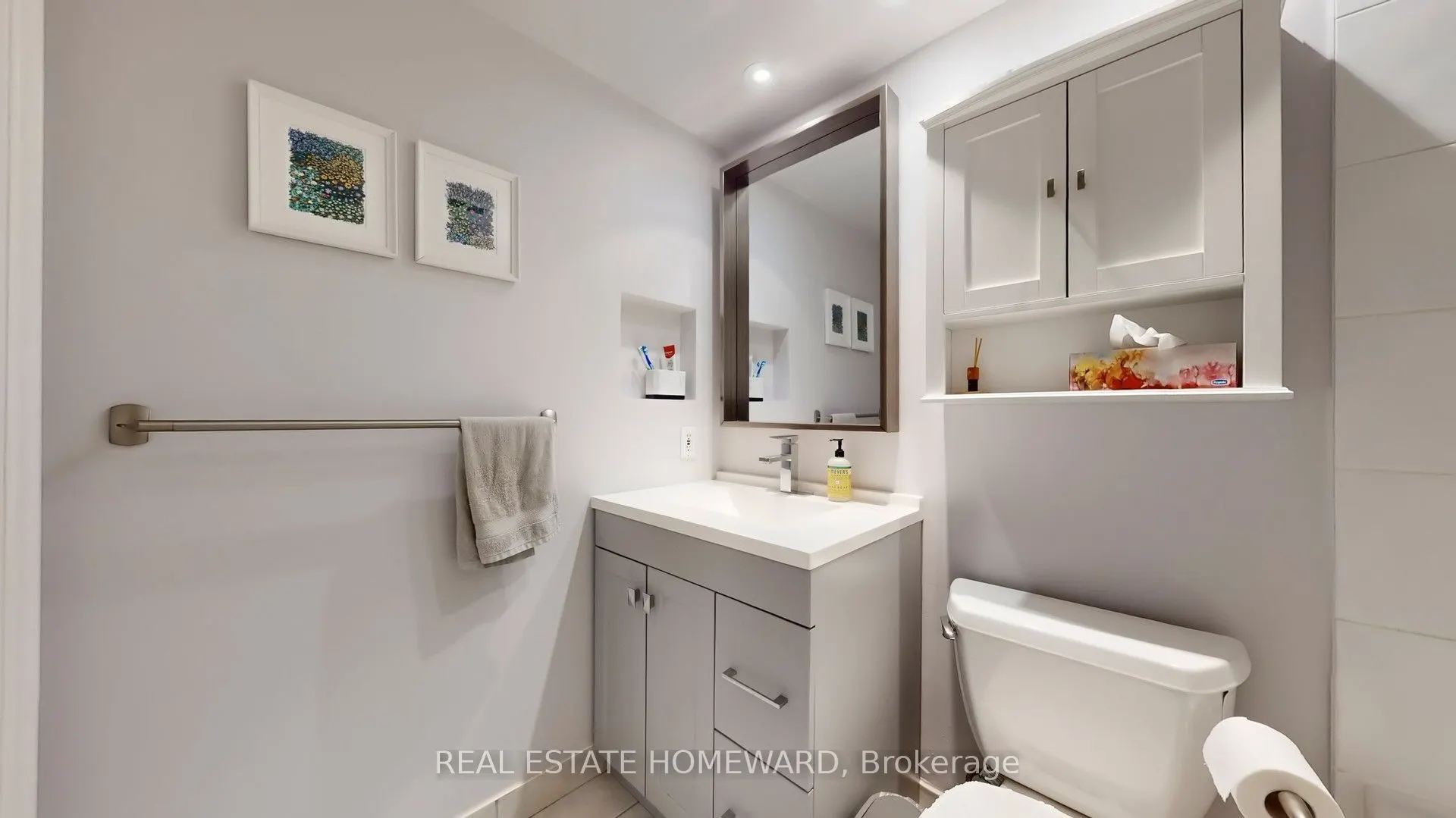 30 Harrison Garden Boulevard #1207