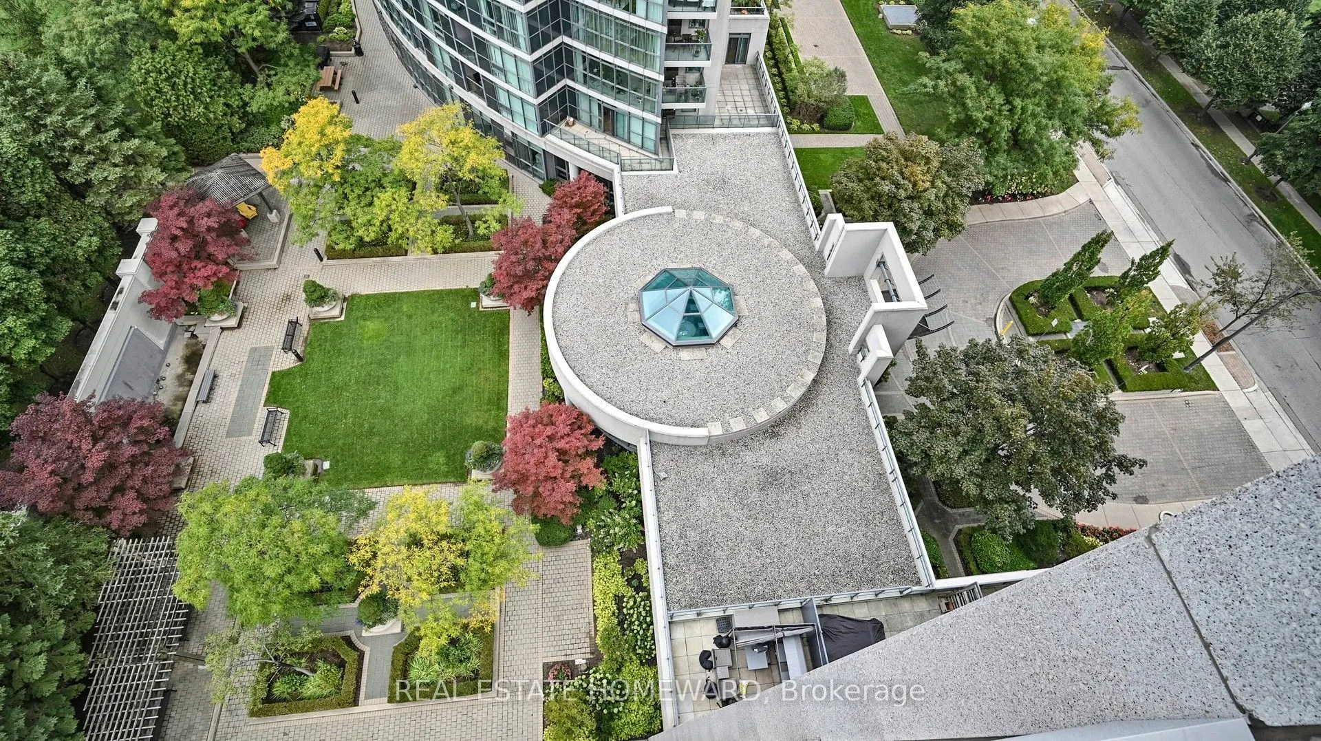 30 Harrison Garden Boulevard #1207